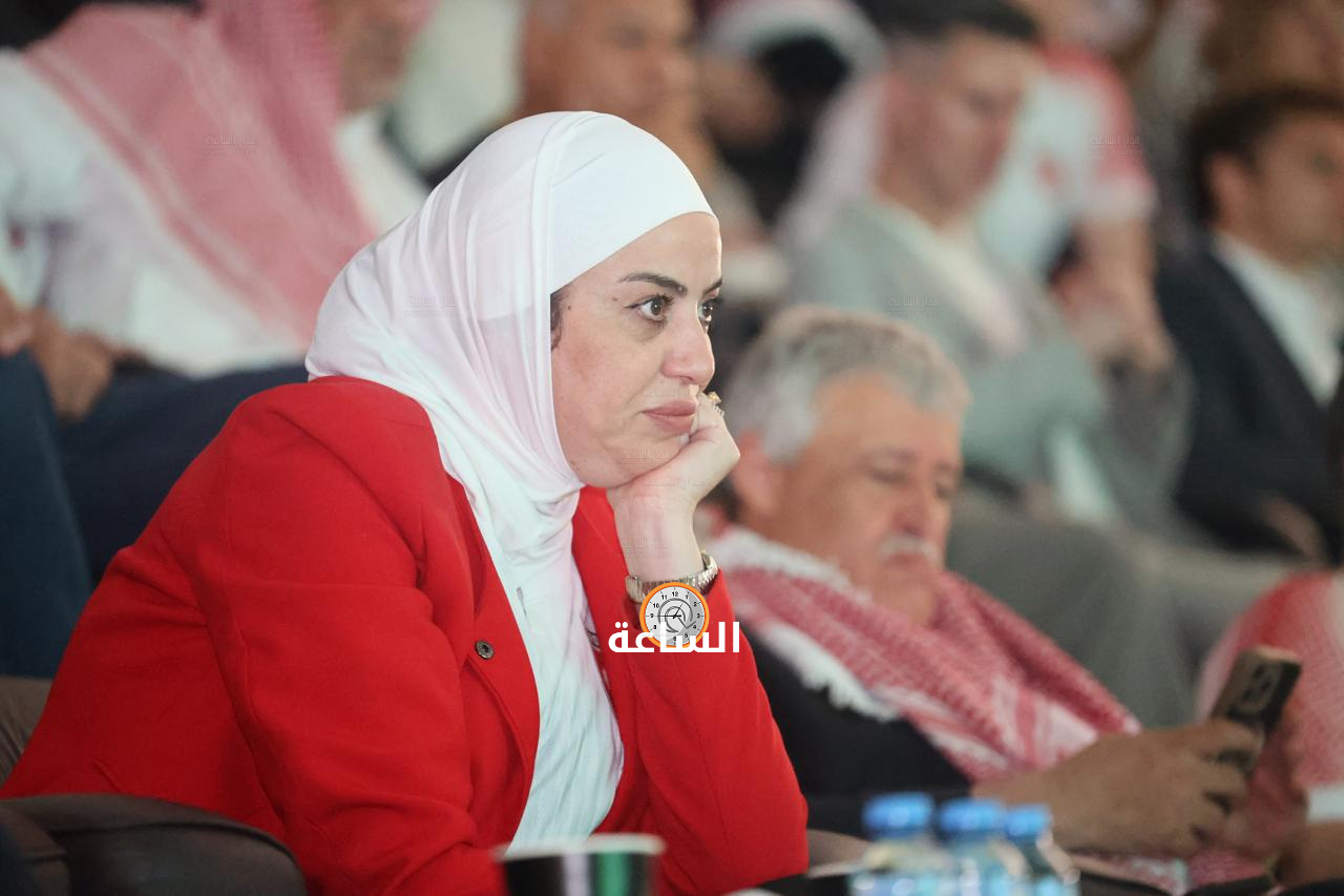Madar Al-Saa Images 0.9941922479820312