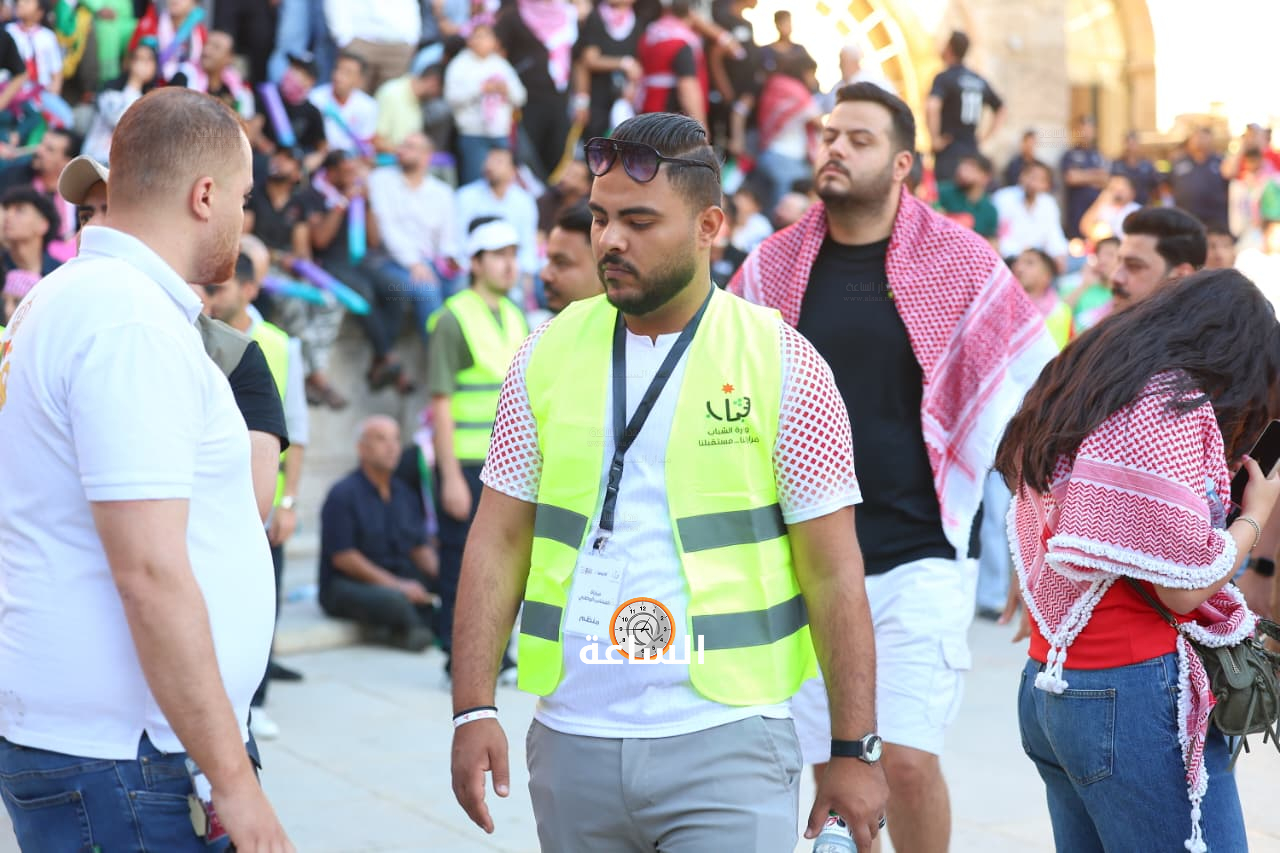 Madar Al-Saa Images 0.35584717111028596