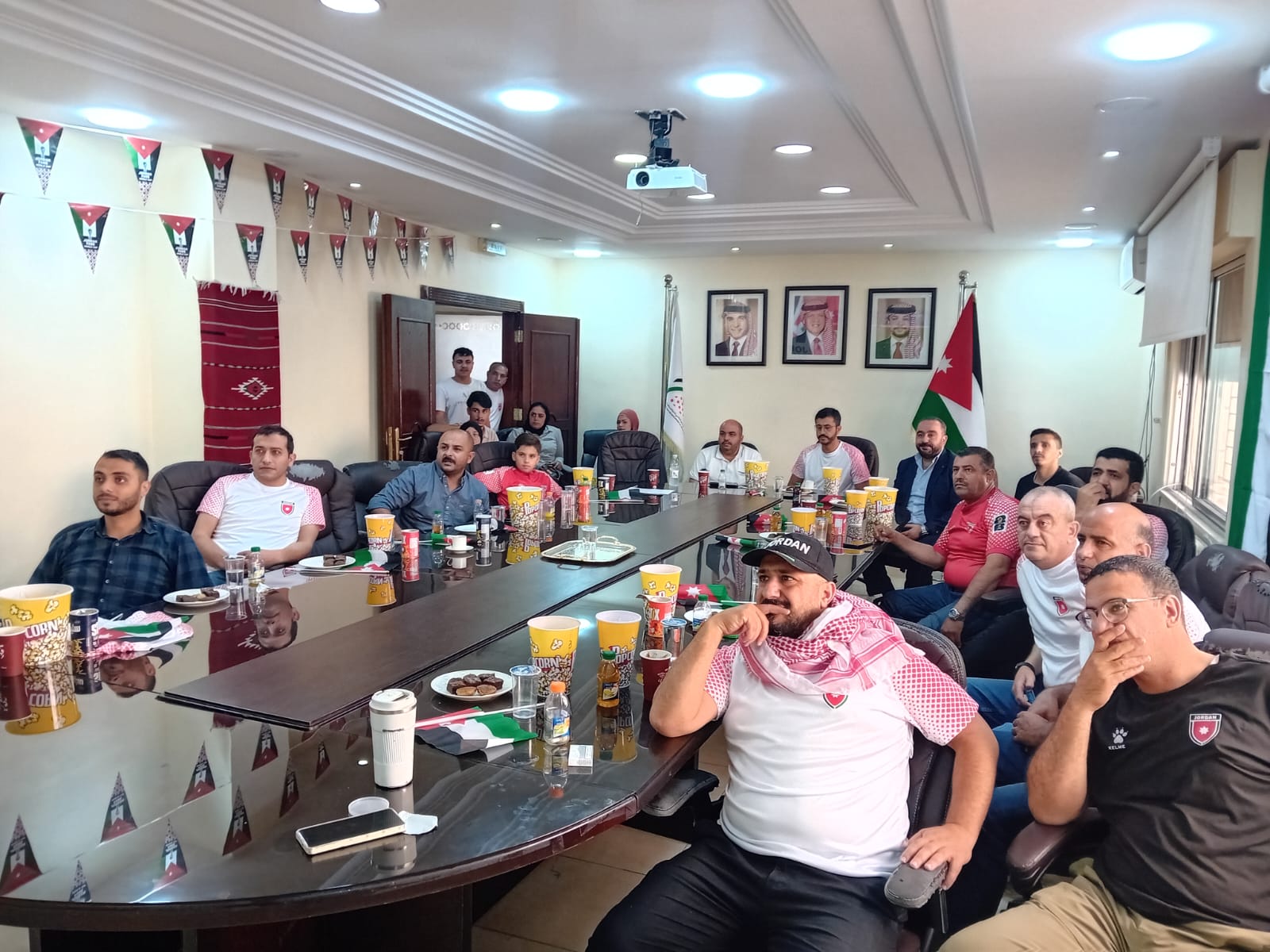 Madar Al-Saa Images 0.9158482845680462