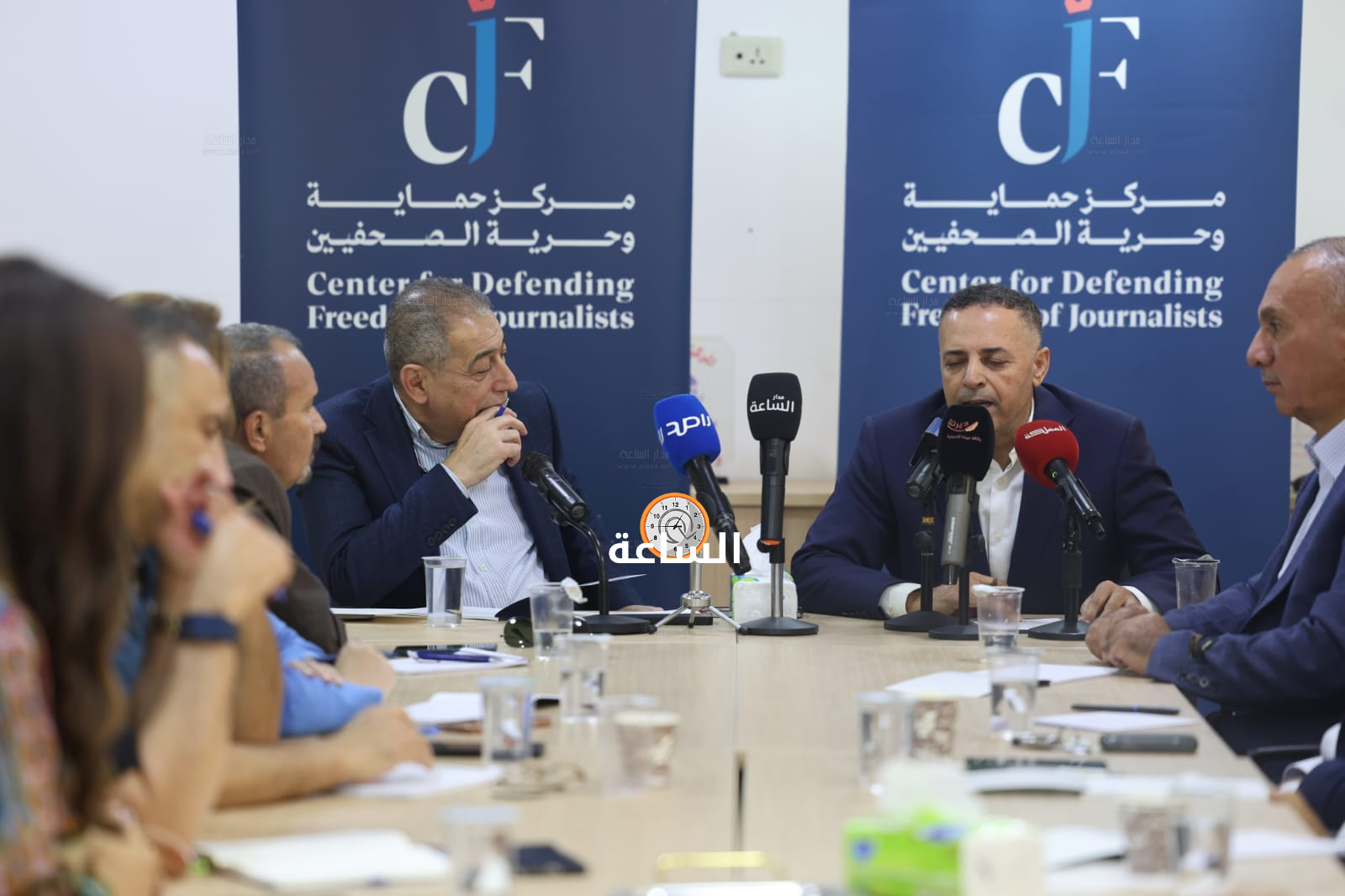 Madar Al-Saa Images 0.11583731829770527