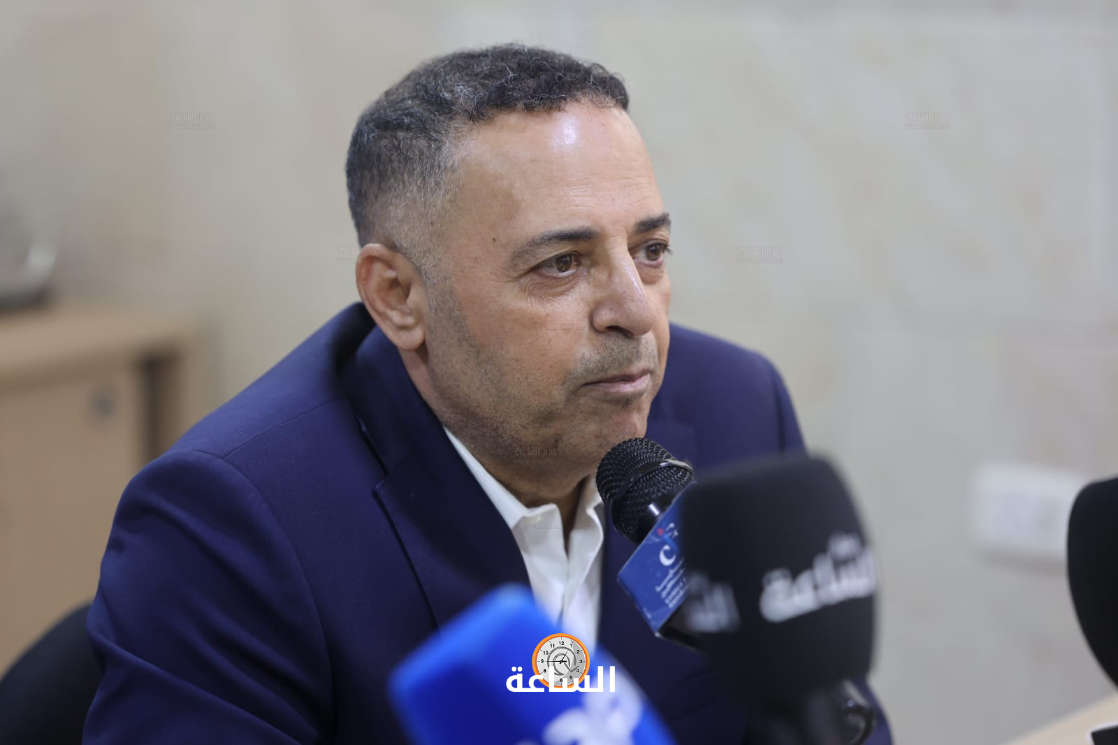 Madar Al-Saa Images 0.40600641269267035