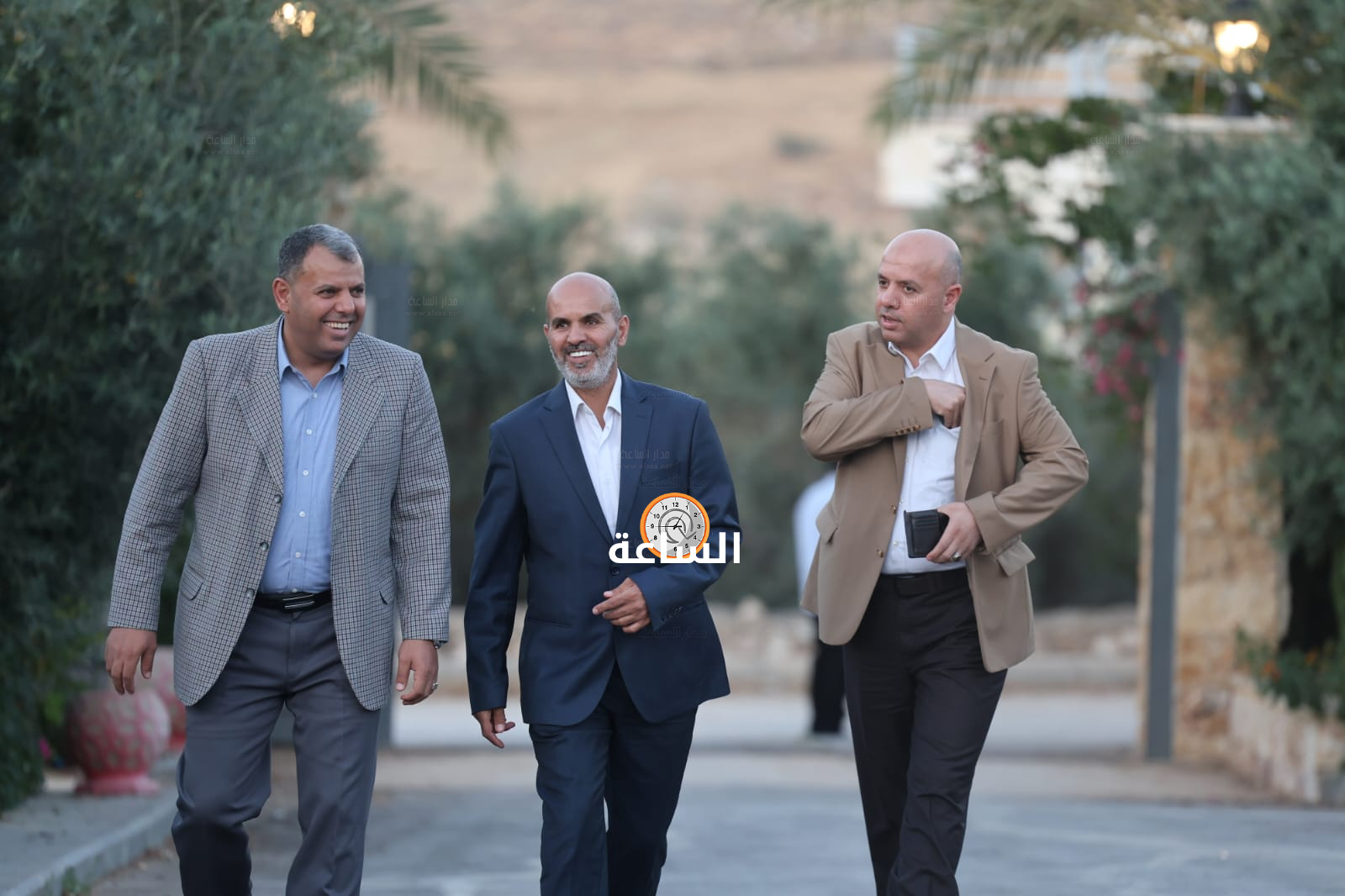 Madar Al-Saa Images 0.08209229578602284