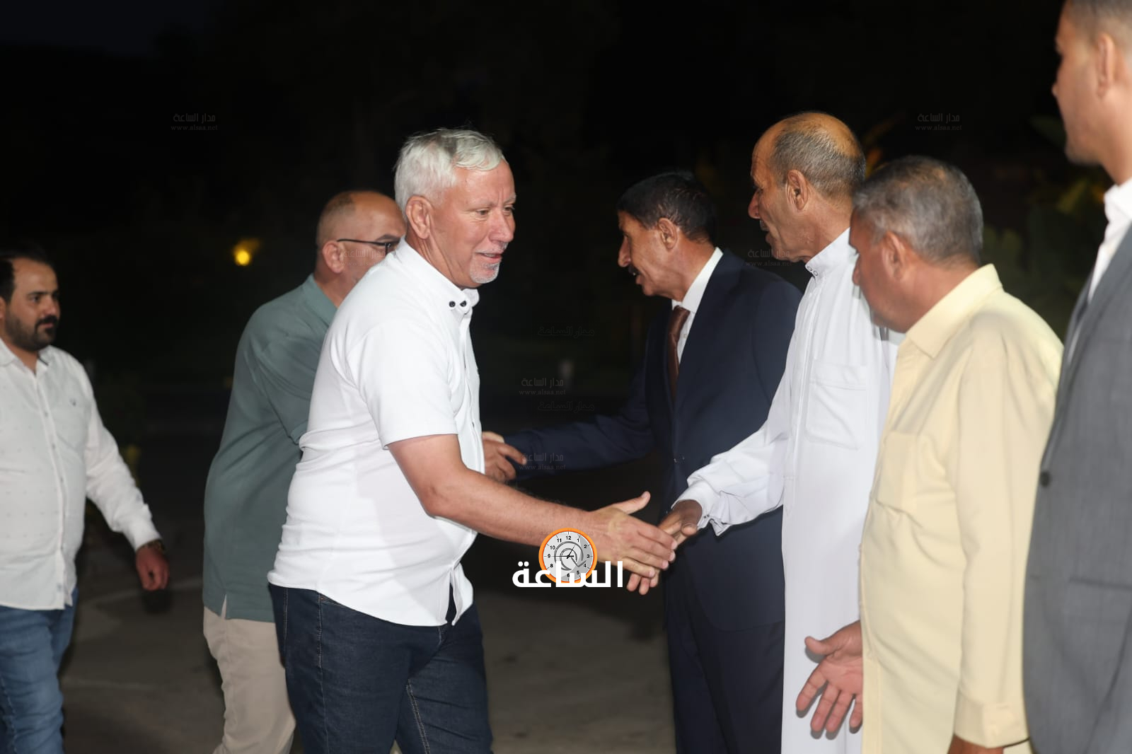 Madar Al-Saa Images 0.6105064410385229