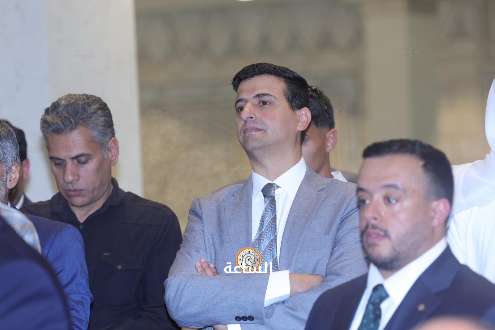 Madar Al-Saa Images 0.2793971712004615