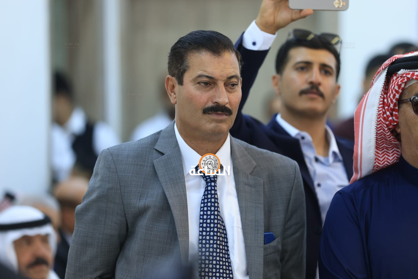 Madar Al-Saa Images 0.7911294343783432