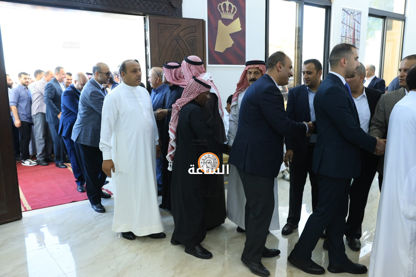 Madar Al-Saa Images 0.8016347445876372