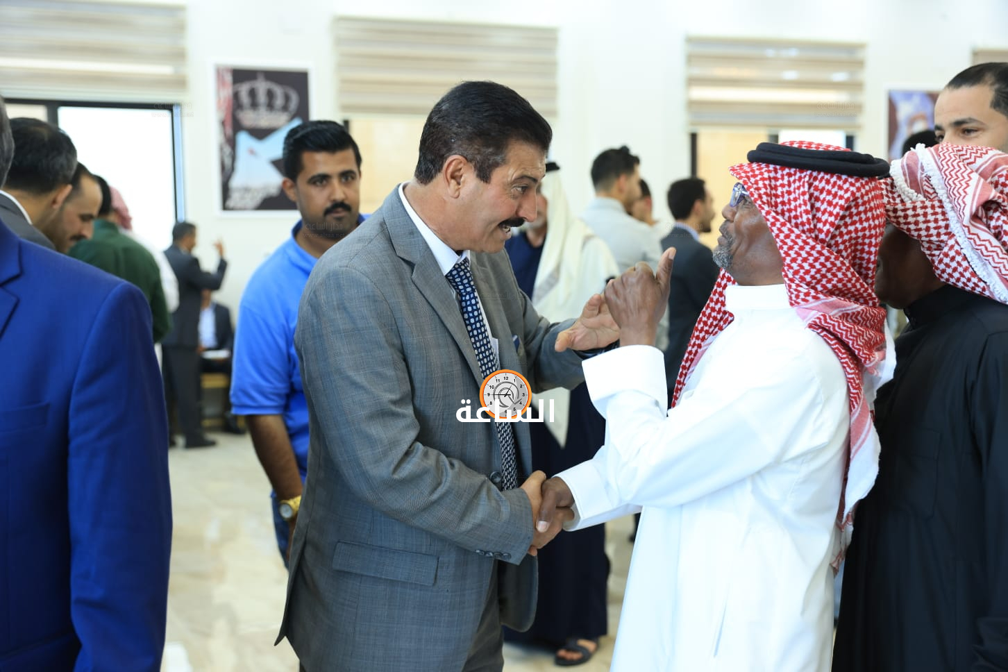 Madar Al-Saa Images 0.8559390568007768