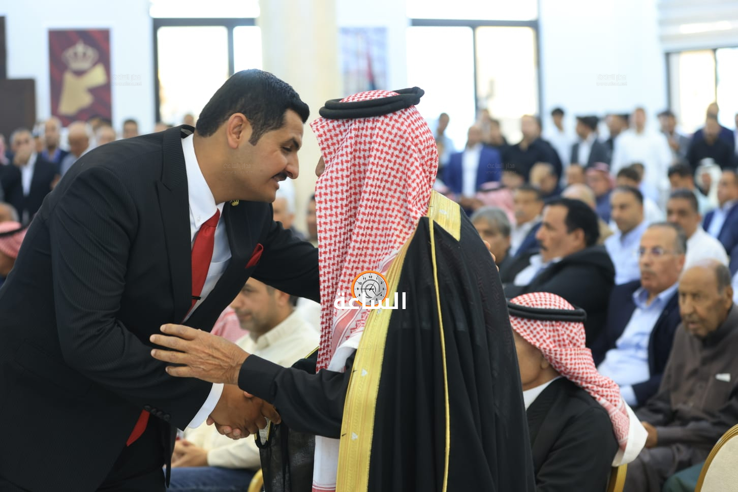 Madar Al-Saa Images 0.6413488207137635