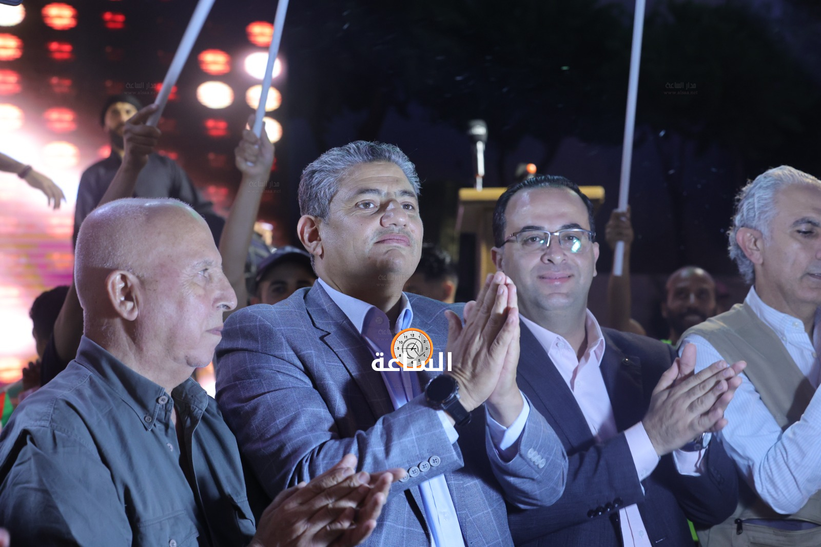 Madar Al-Saa Images 0.4903963566876799