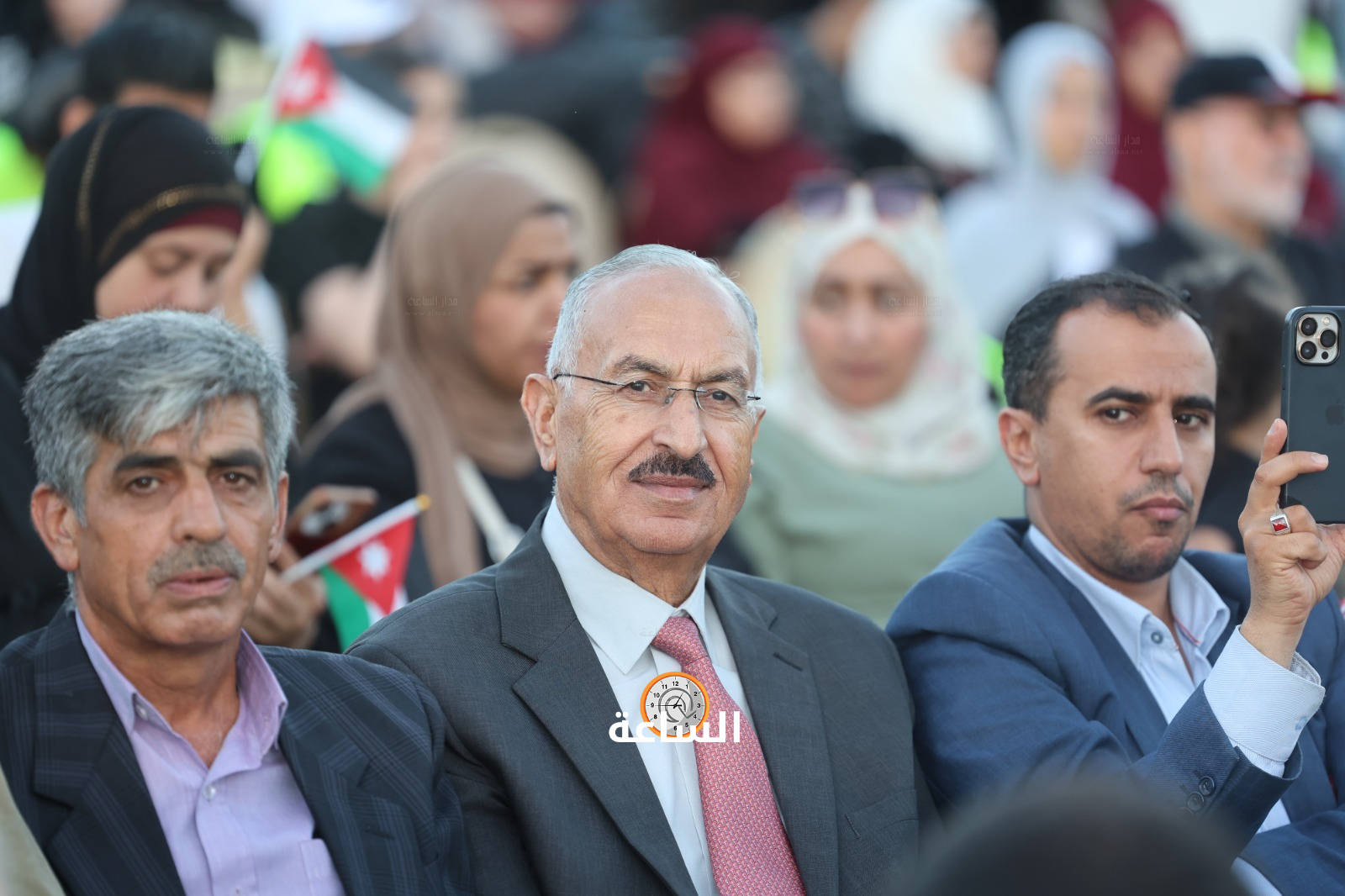 Madar Al-Saa Images 0.07017306771117193