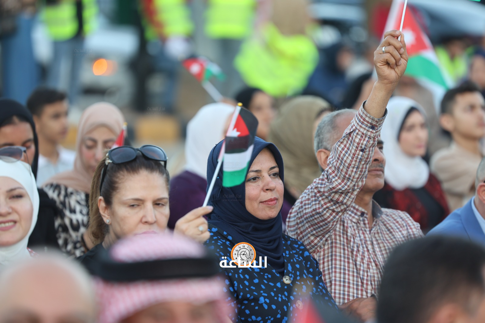 Madar Al-Saa Images 0.5563082058045243