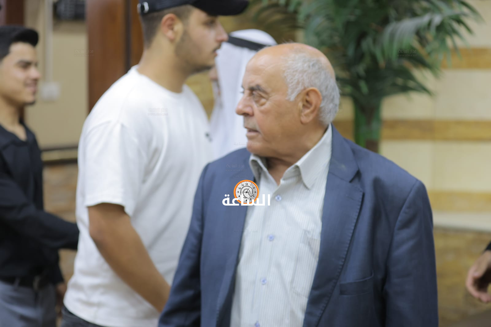 Madar Al-Saa Images 0.3708320907119613