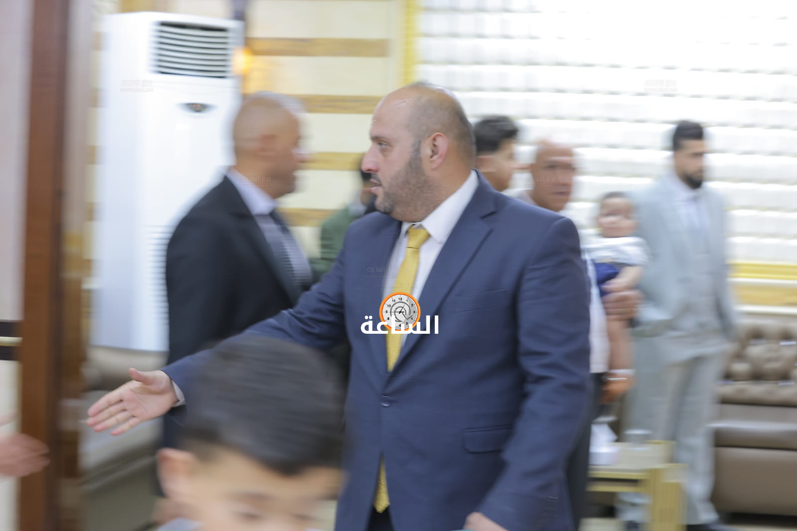 Madar Al-Saa Images 0.11582257162542464