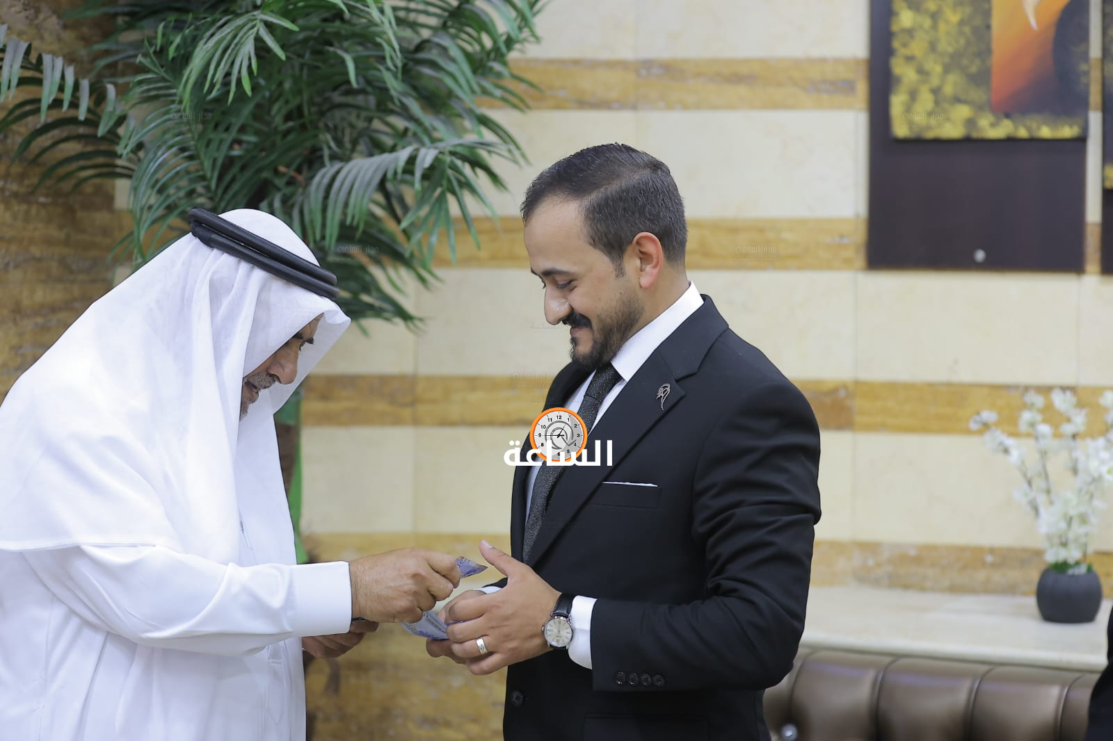 Madar Al-Saa Images 0.5021231041532357