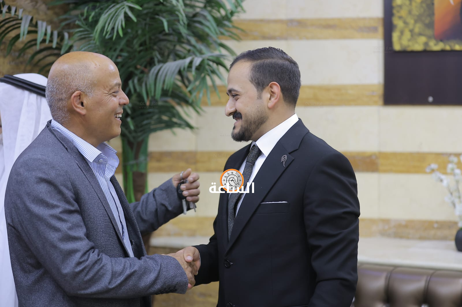 Madar Al-Saa Images 0.9765603473633608