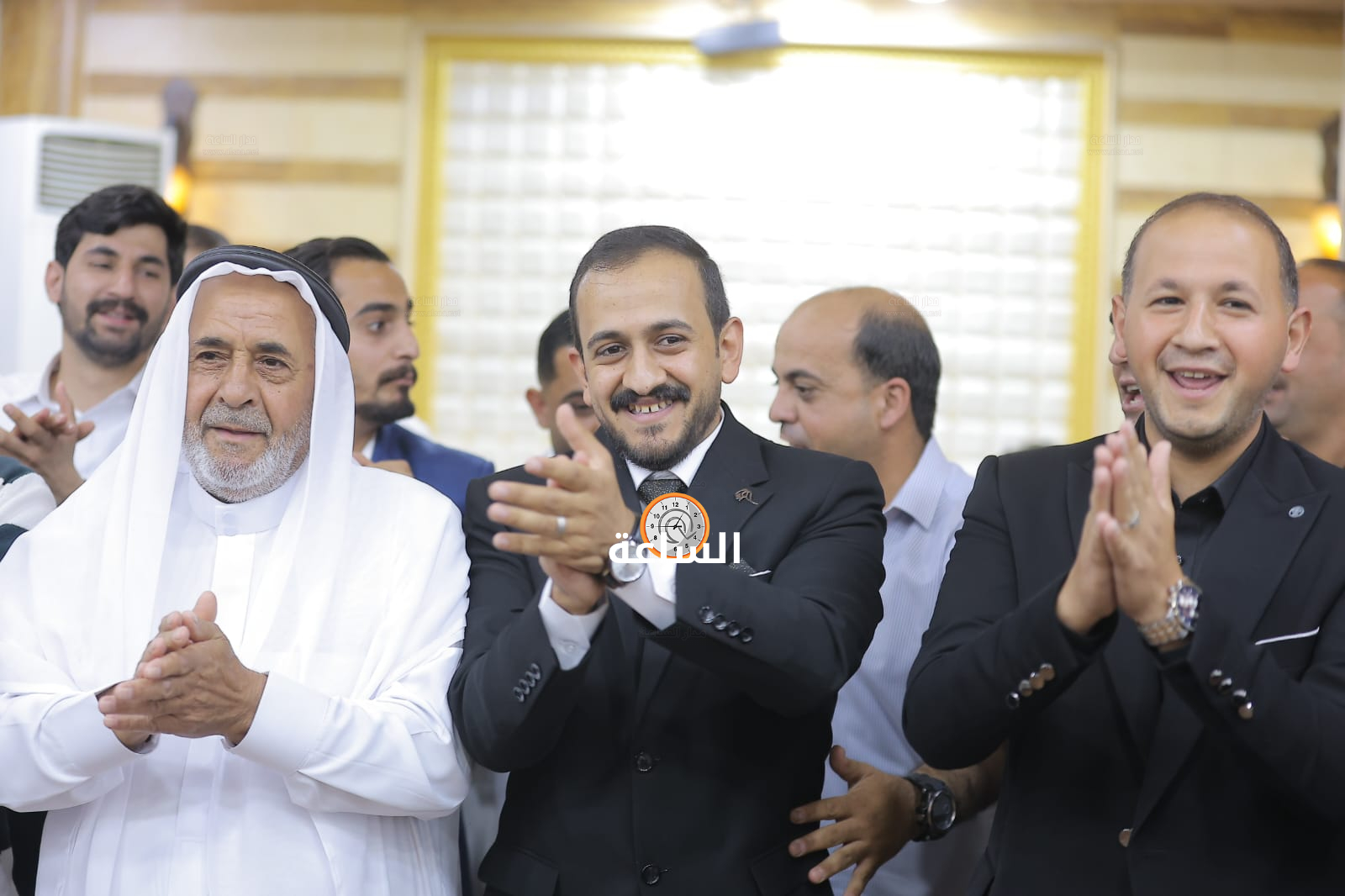 Madar Al-Saa Images 0.14147645873311043