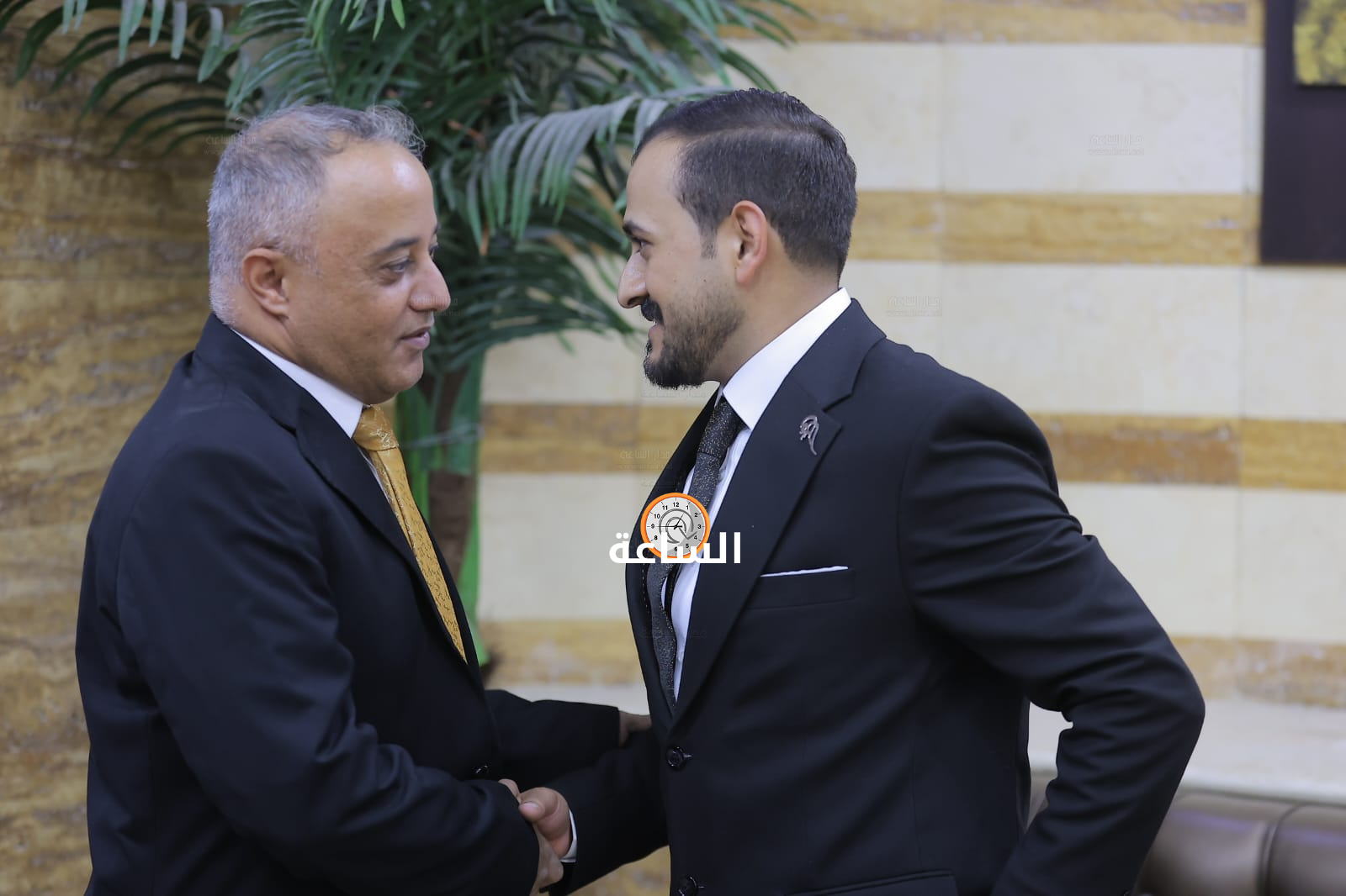 Madar Al-Saa Images 0.12227826025926025