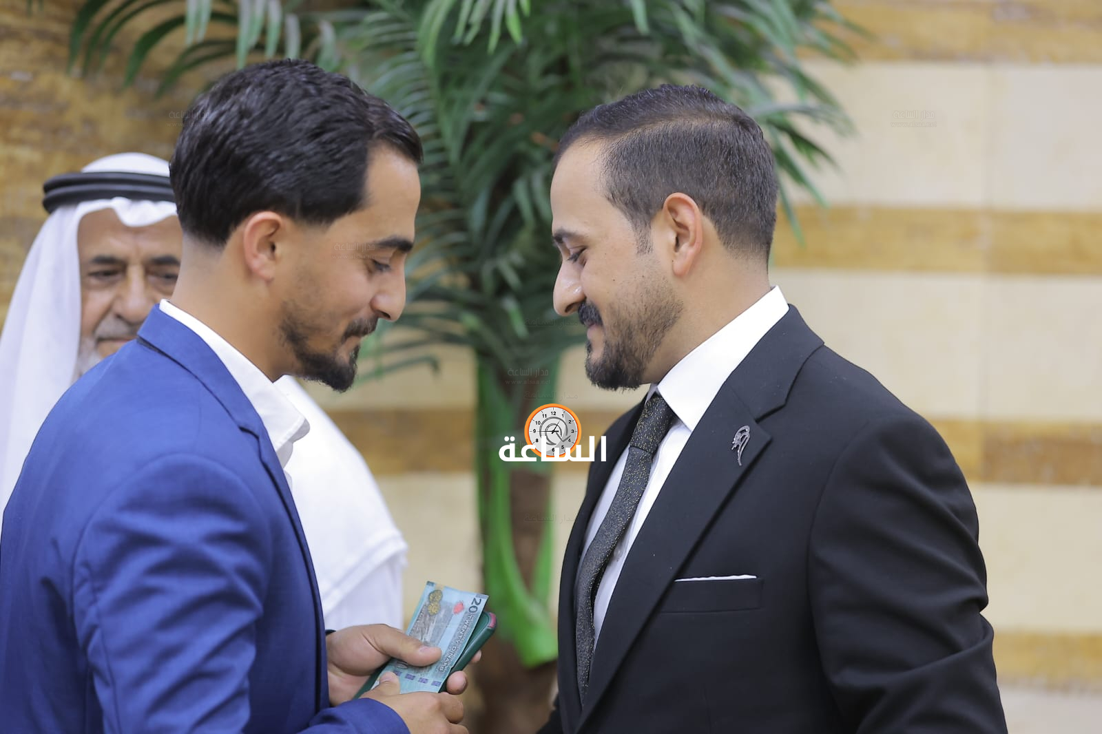 Madar Al-Saa Images 0.3583378921503493