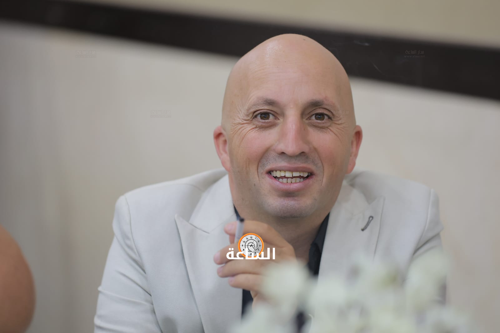 Madar Al-Saa Images 0.3238413589755238