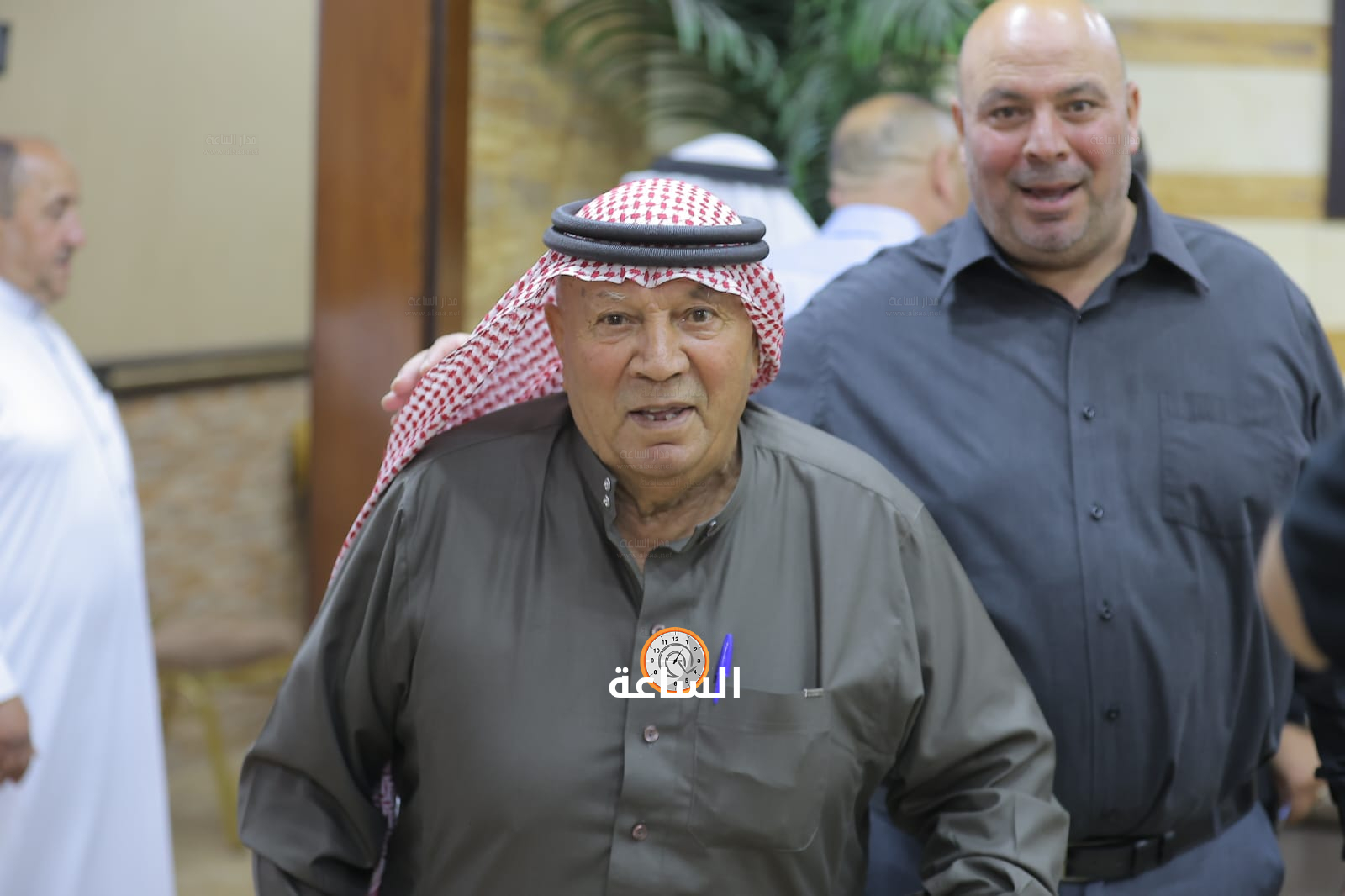 Madar Al-Saa Images 0.034796404158121685