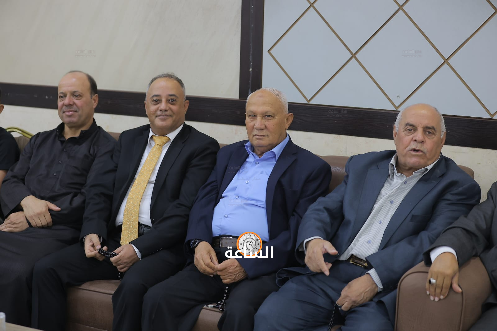 Madar Al-Saa Images 0.1325764794557014