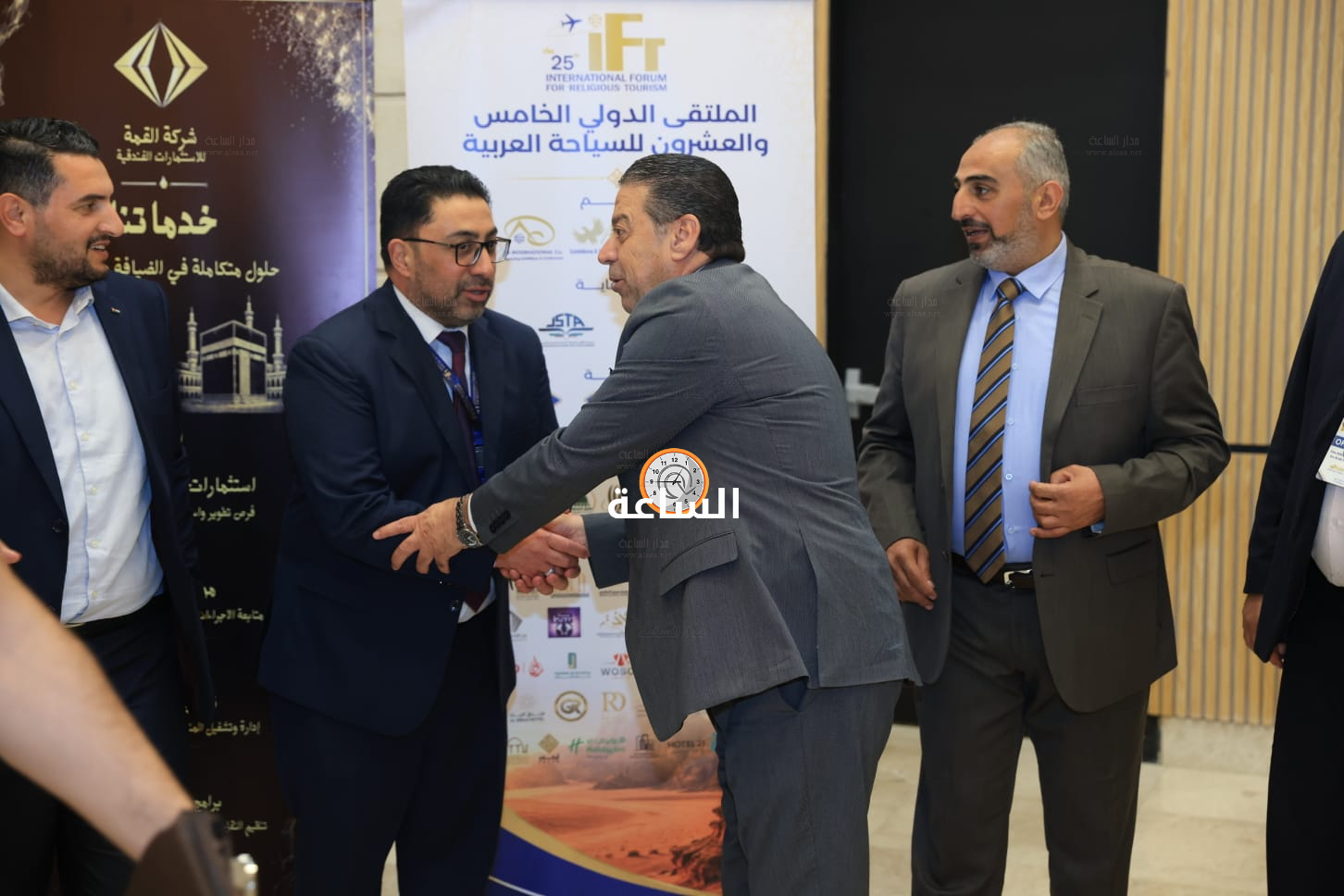 Madar Al-Saa Images 0.33914601405347755