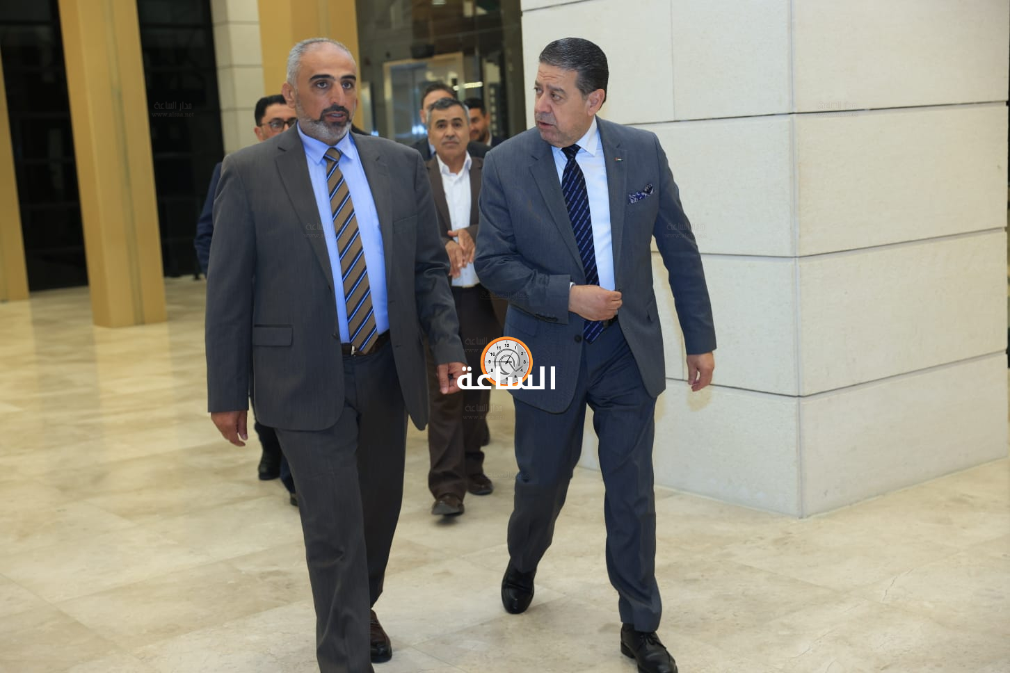 Madar Al-Saa Images 0.8798359932233659
