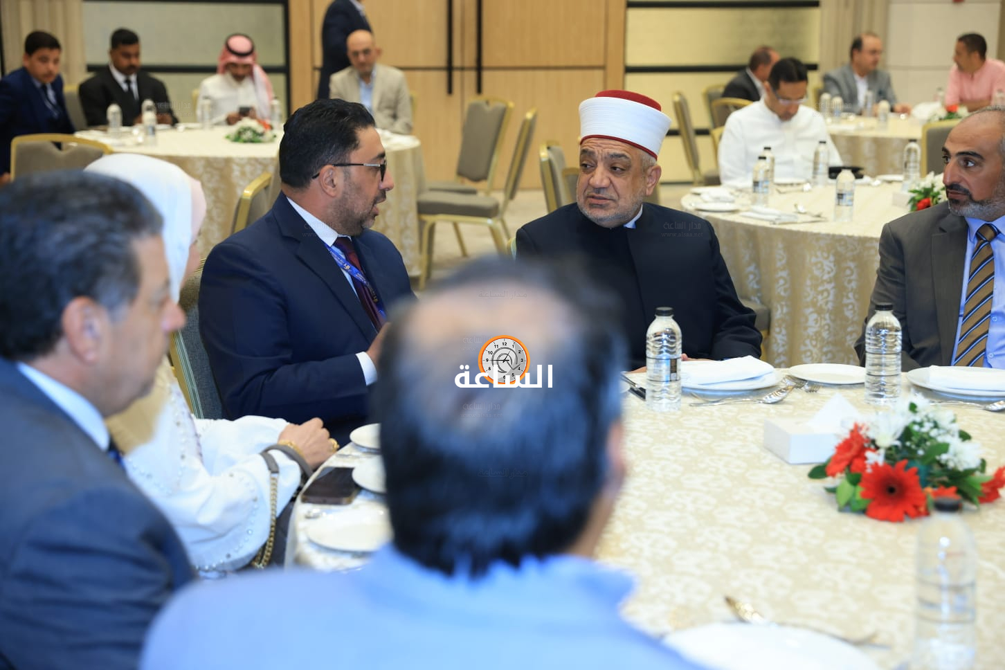 Madar Al-Saa Images 0.44025526088996525