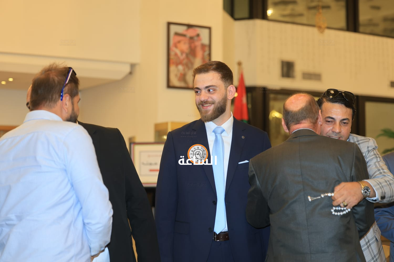 Madar Al-Saa Images 0.7474735811132587