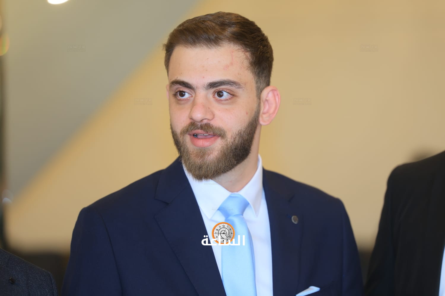Madar Al-Saa Images 0.6913815365207935