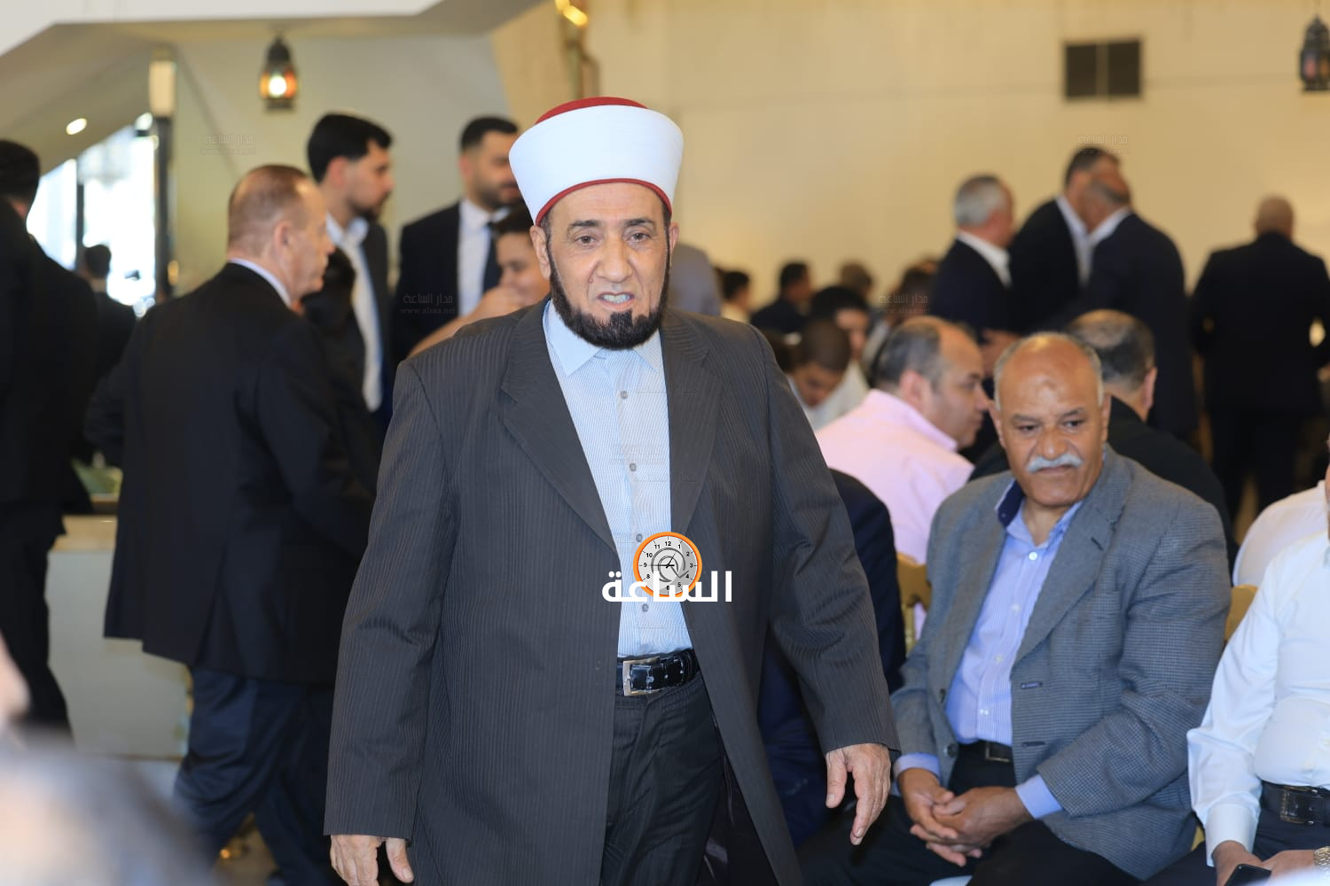 Madar Al-Saa Images 0.5281630686242162