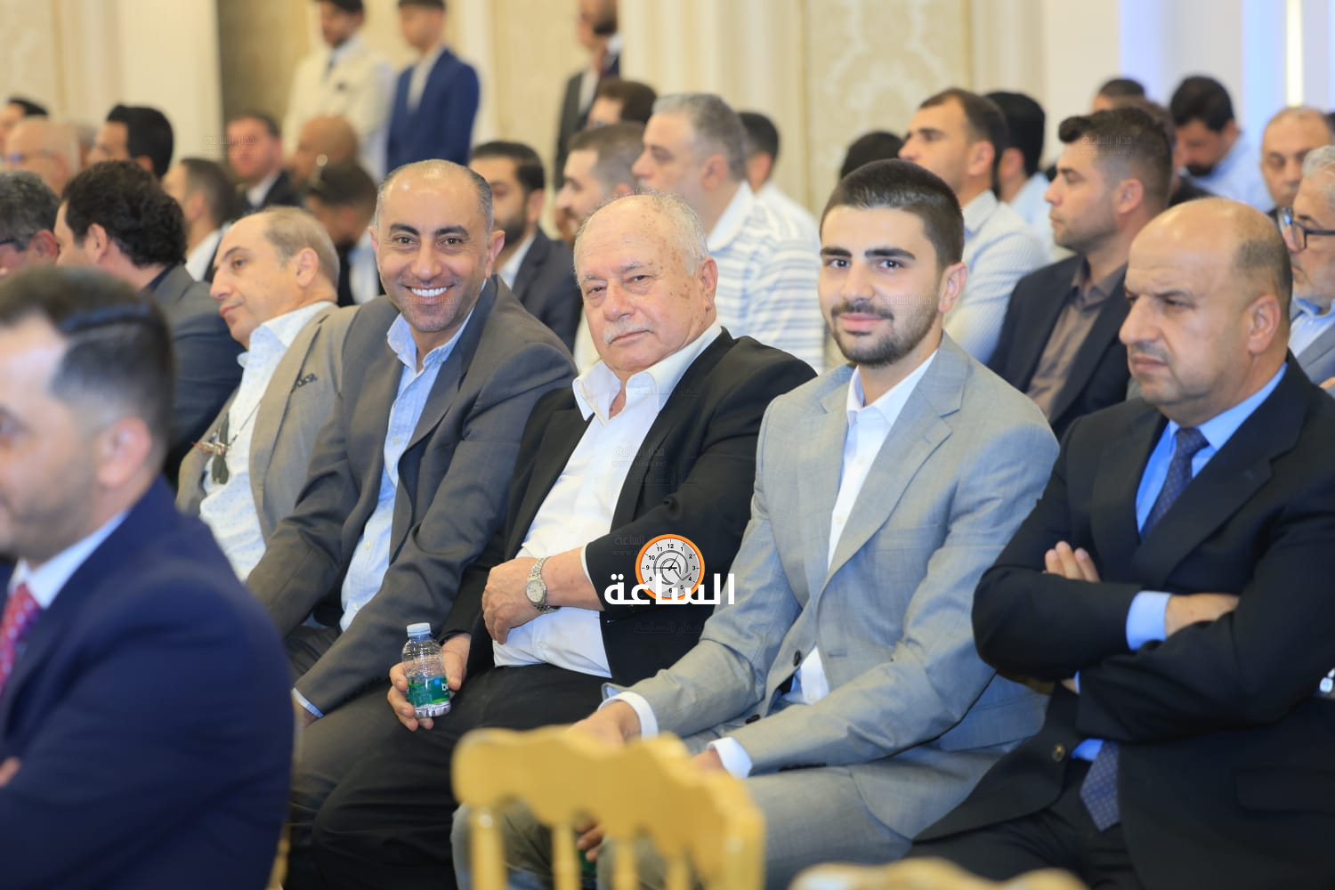 Madar Al-Saa Images 0.15395330713120992