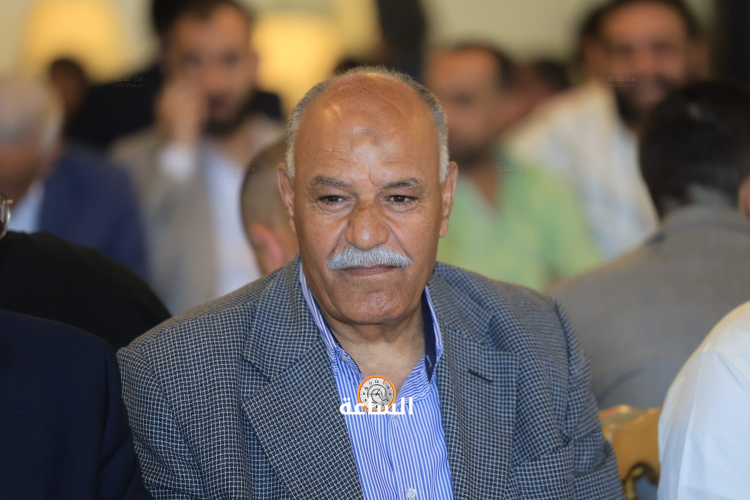 Madar Al-Saa Images 0.25596165547222083