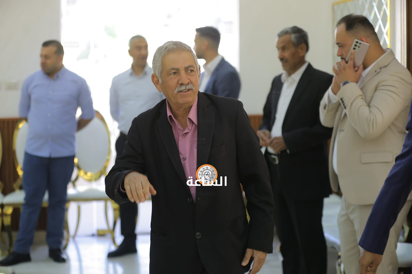 Madar Al-Saa Images 0.8369048666020353