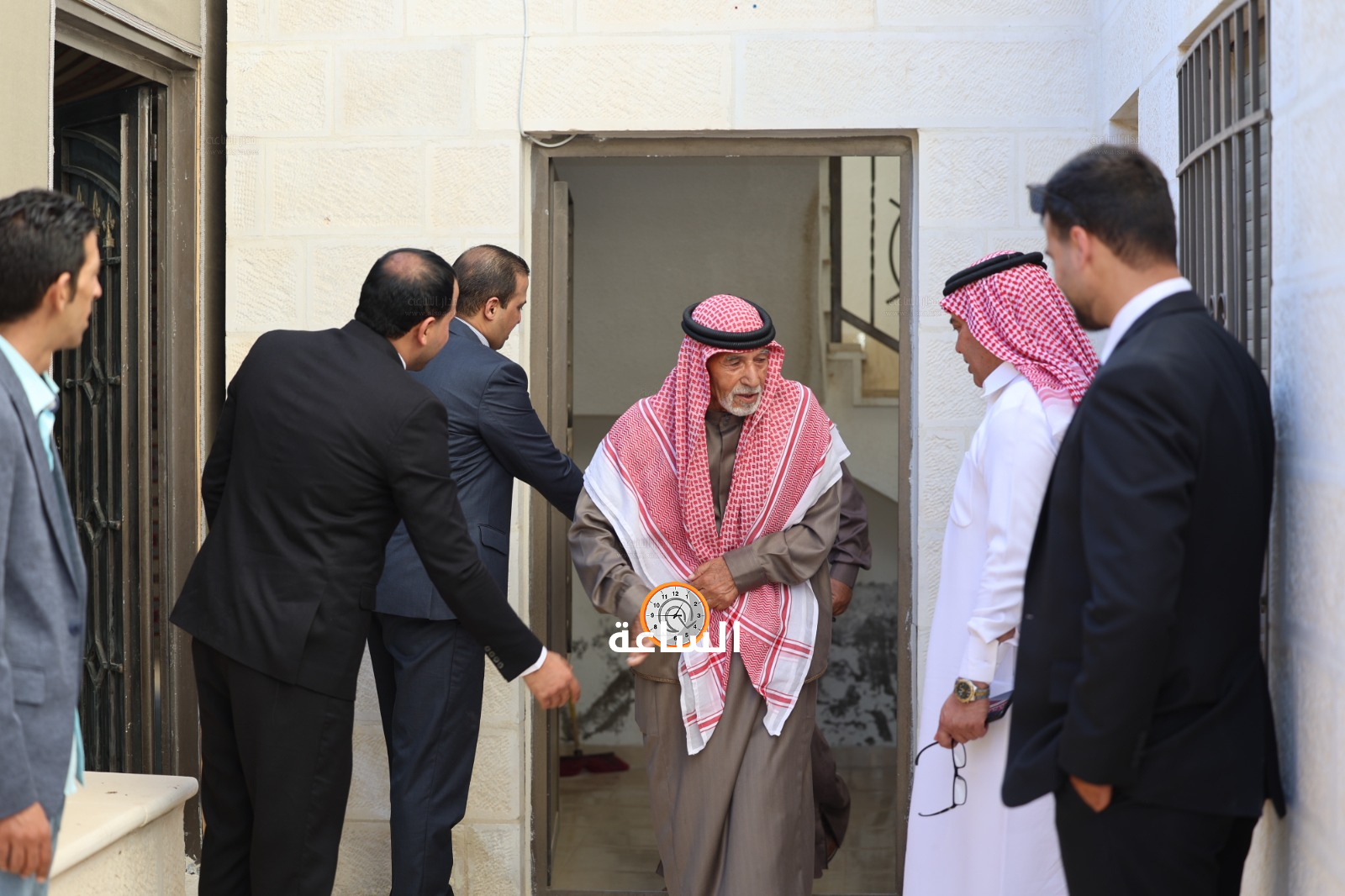 Madar Al-Saa Images 0.44142667228320953
