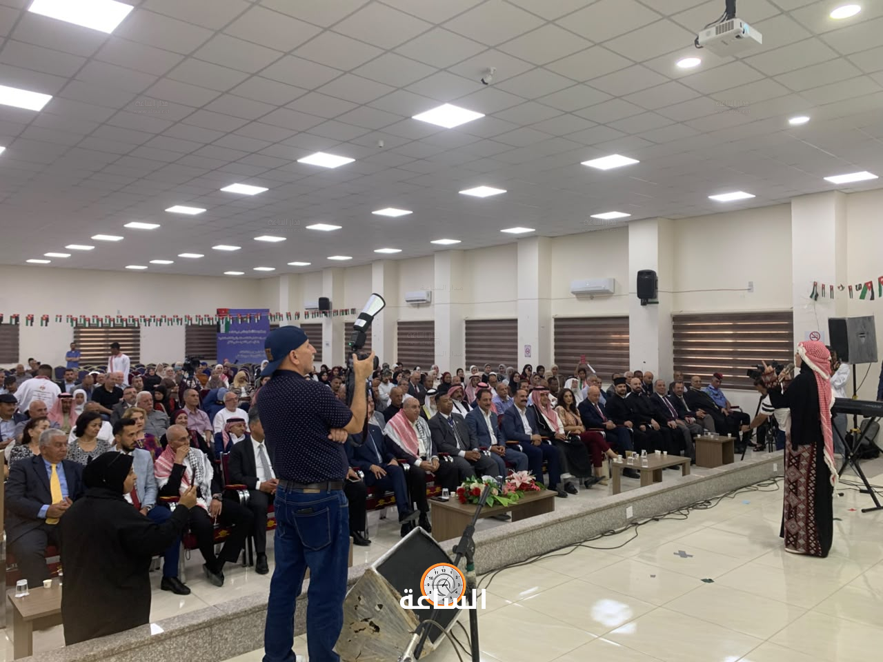 Madar Al-Saa Images 0.4557902495792059