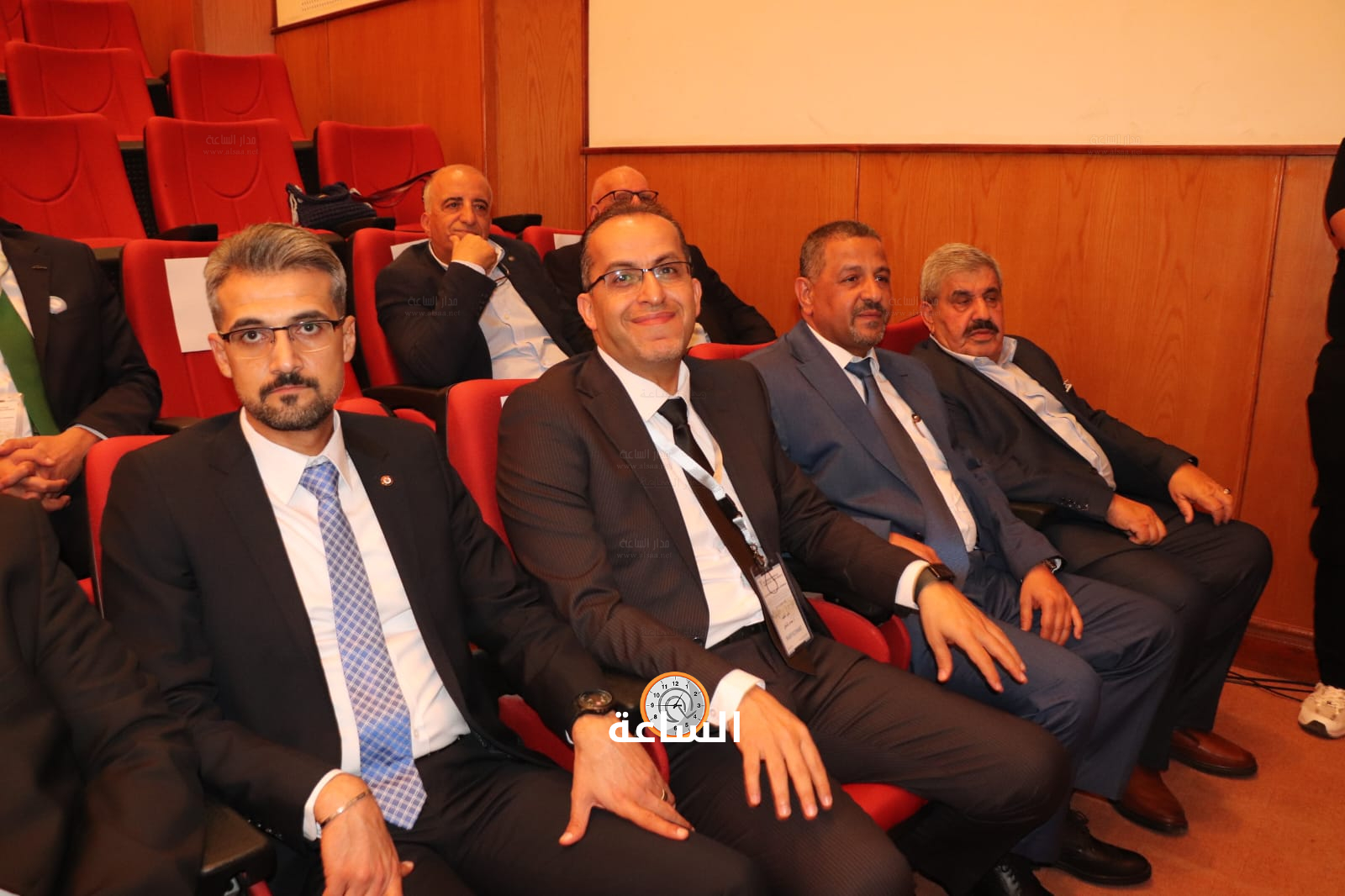 Madar Al-Saa Images 0.3046105098285886