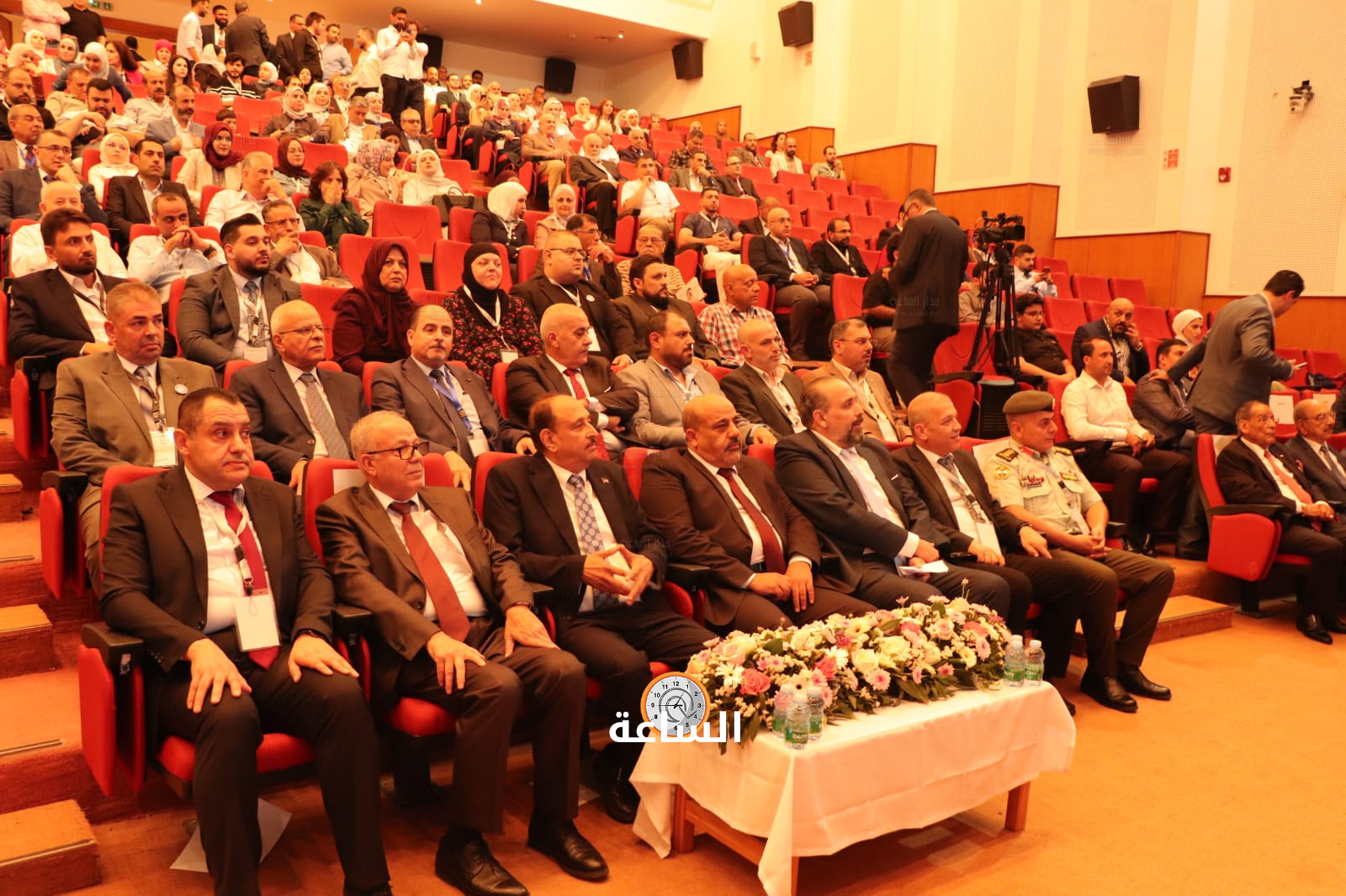 Madar Al-Saa Images 0.655188791829636