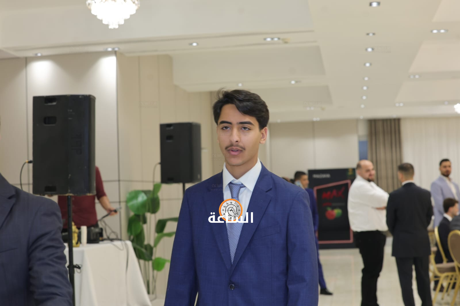 Madar Al-Saa Images 0.3714955379553152