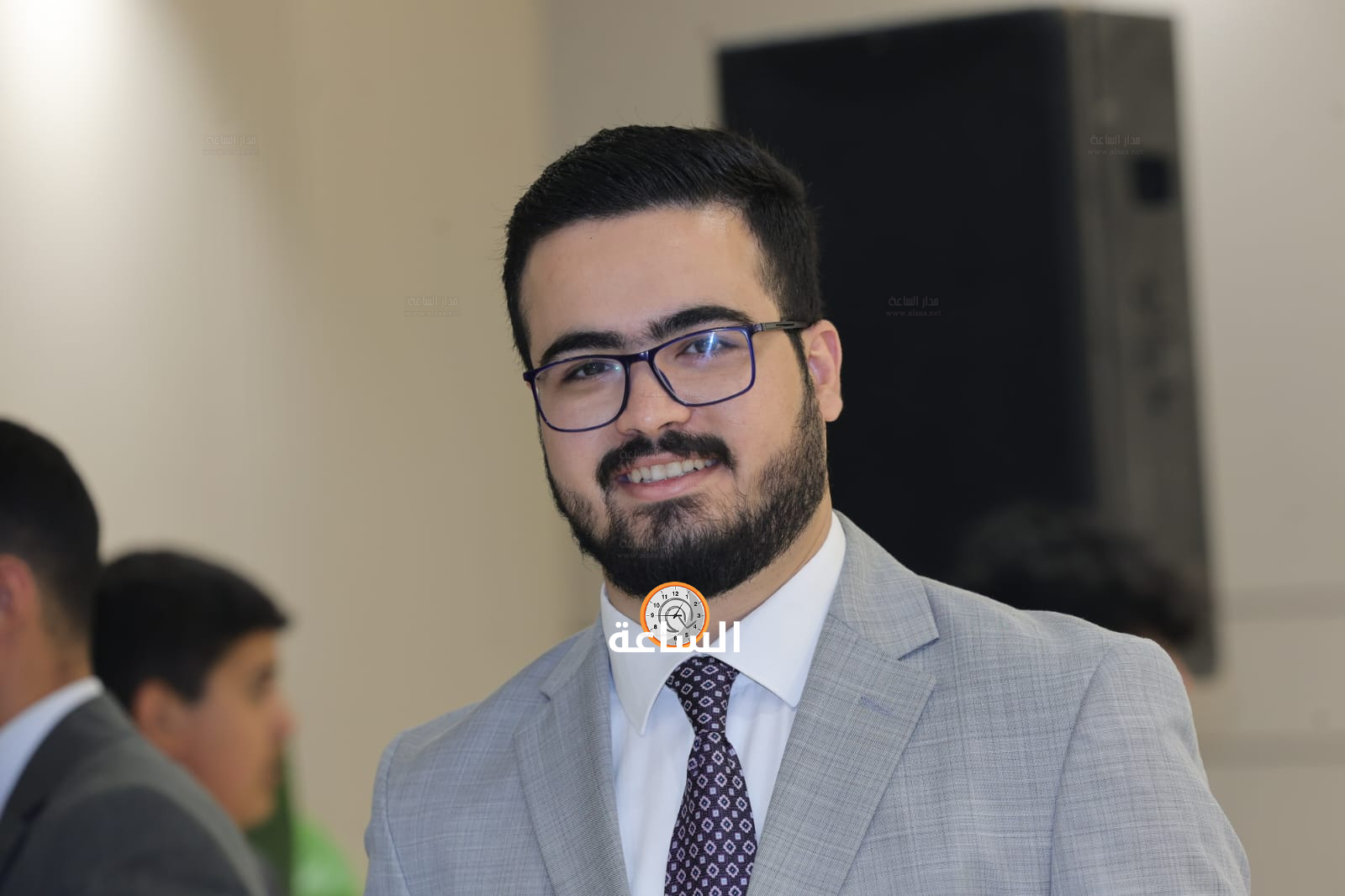 Madar Al-Saa Images 0.470089663170549