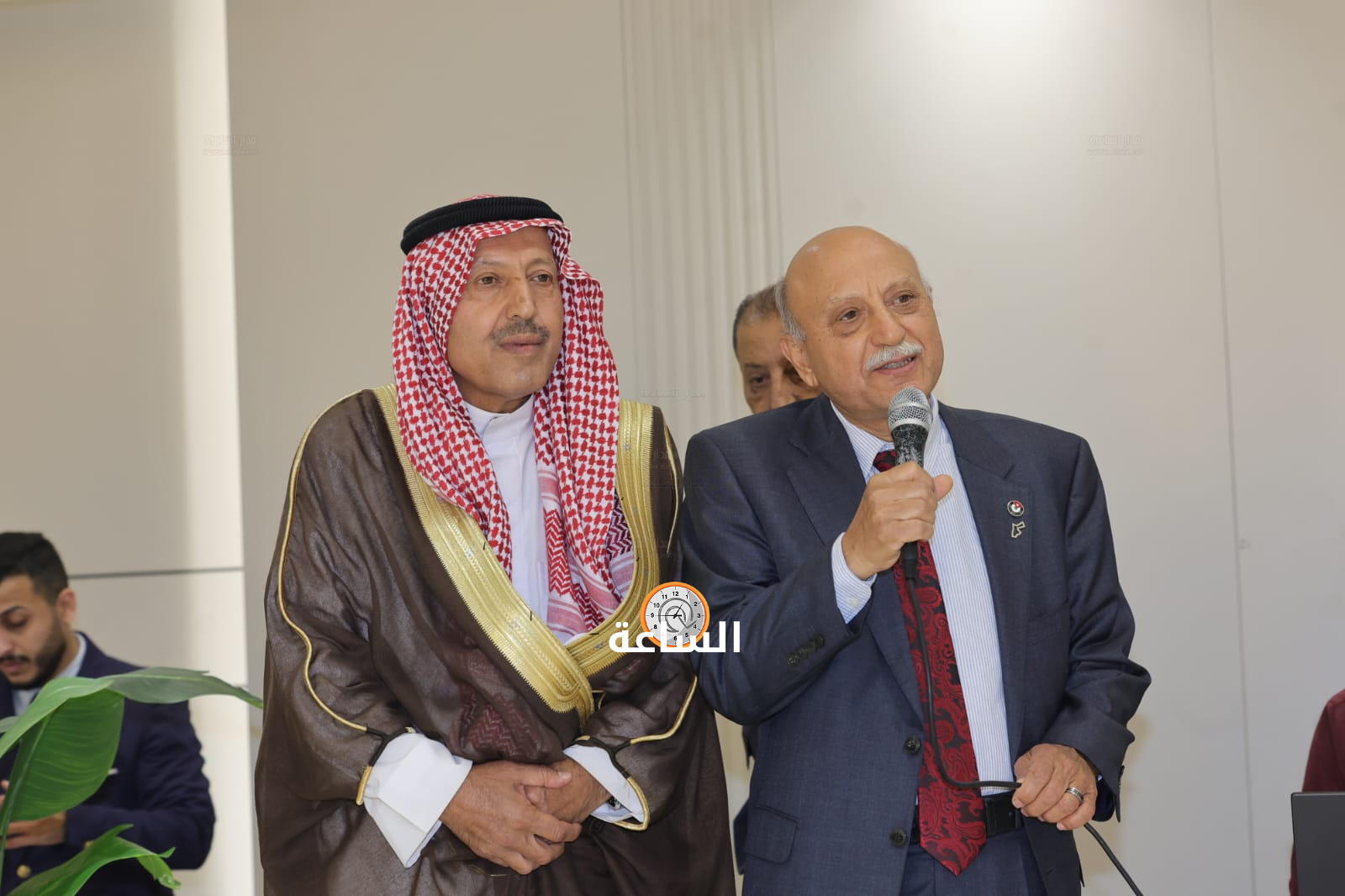 Madar Al-Saa Images 0.11215321618638707