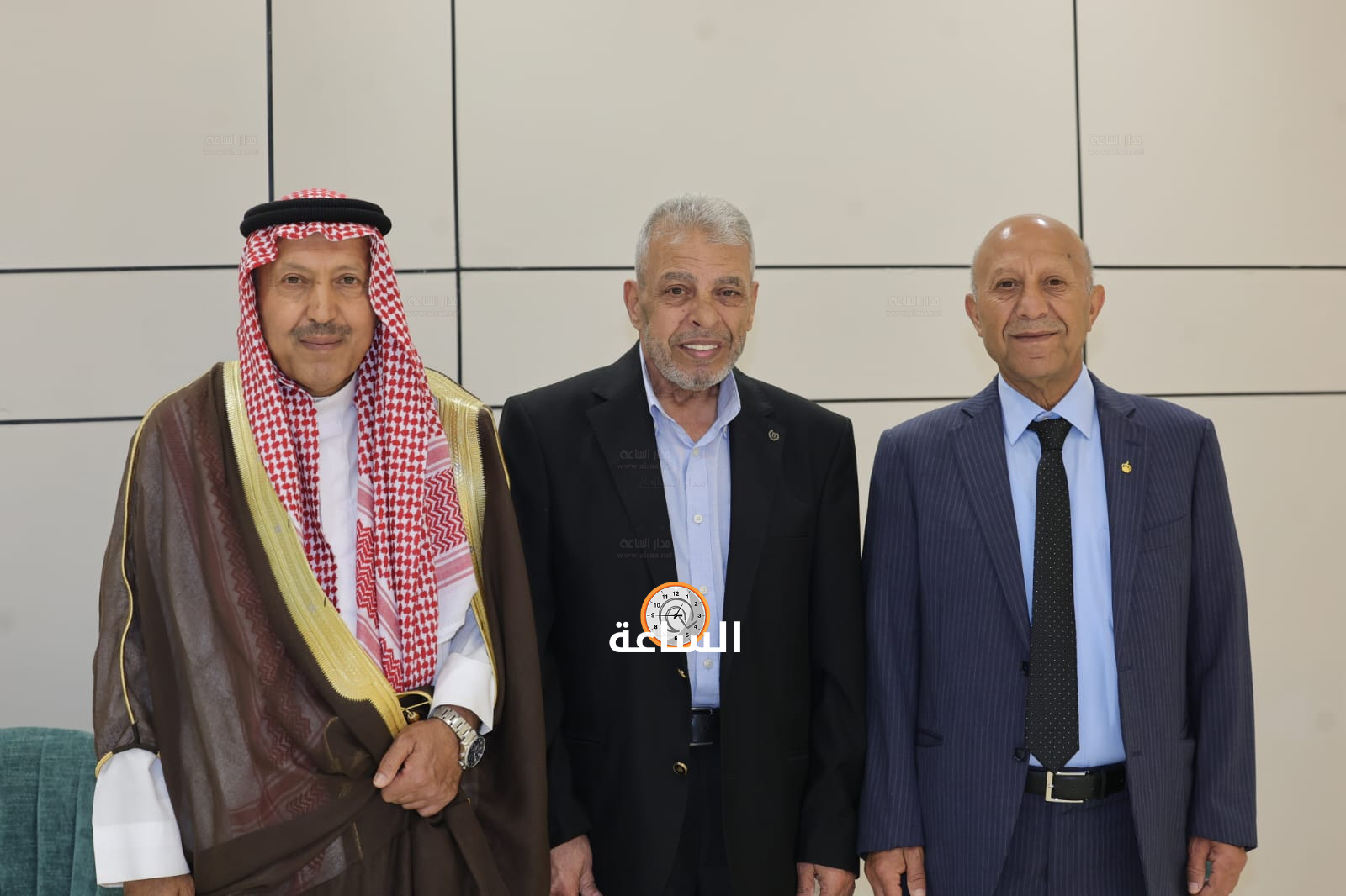 Madar Al-Saa Images 0.9203501120040993