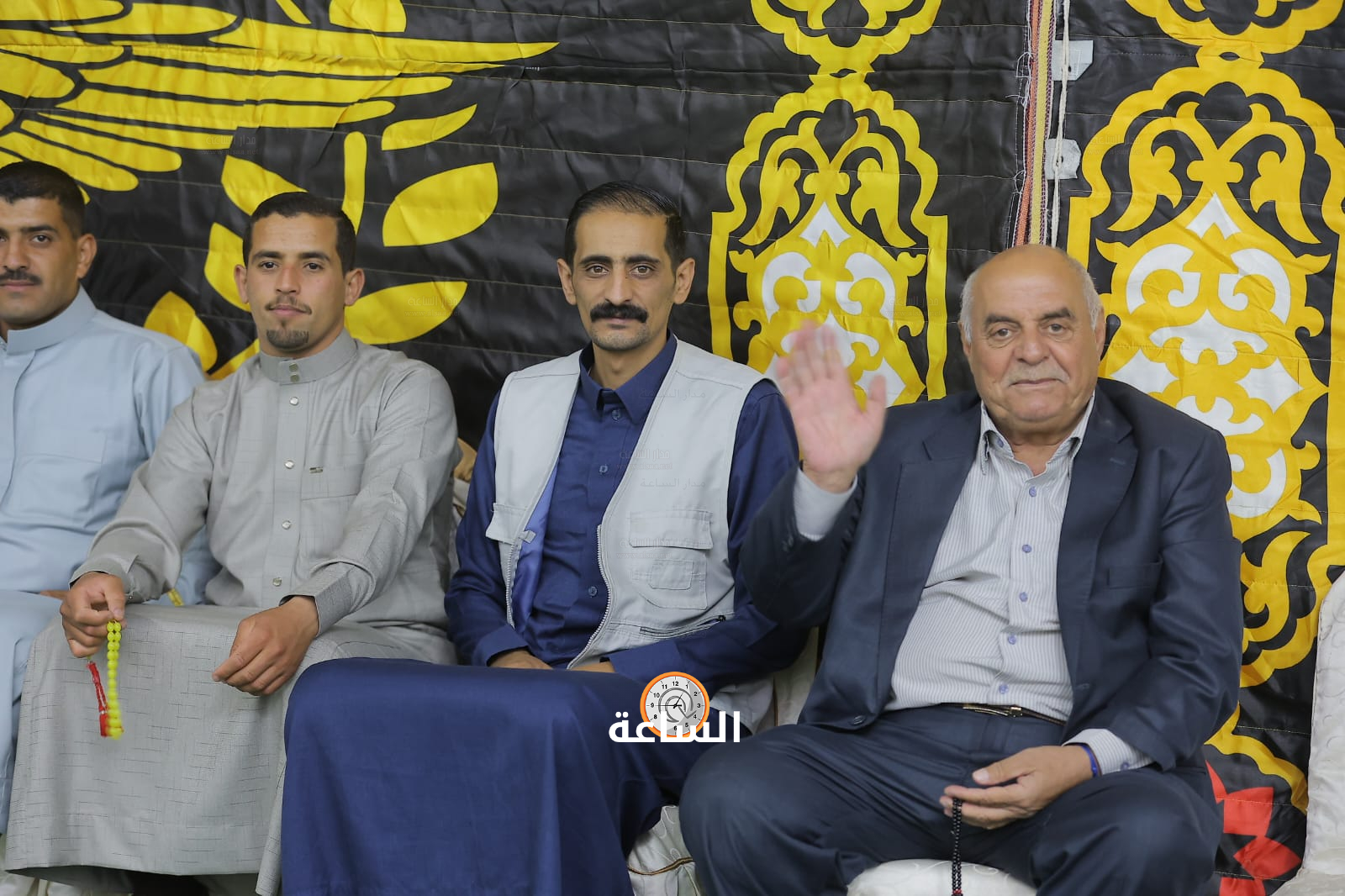 Madar Al-Saa Images 0.42431220273069525