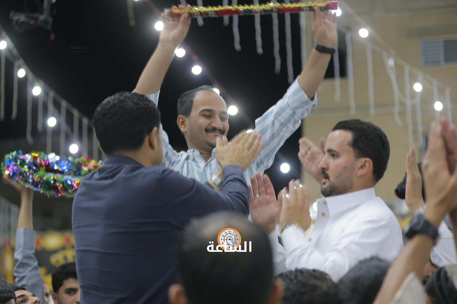 Madar Al-Saa Images 0.7191723687599225