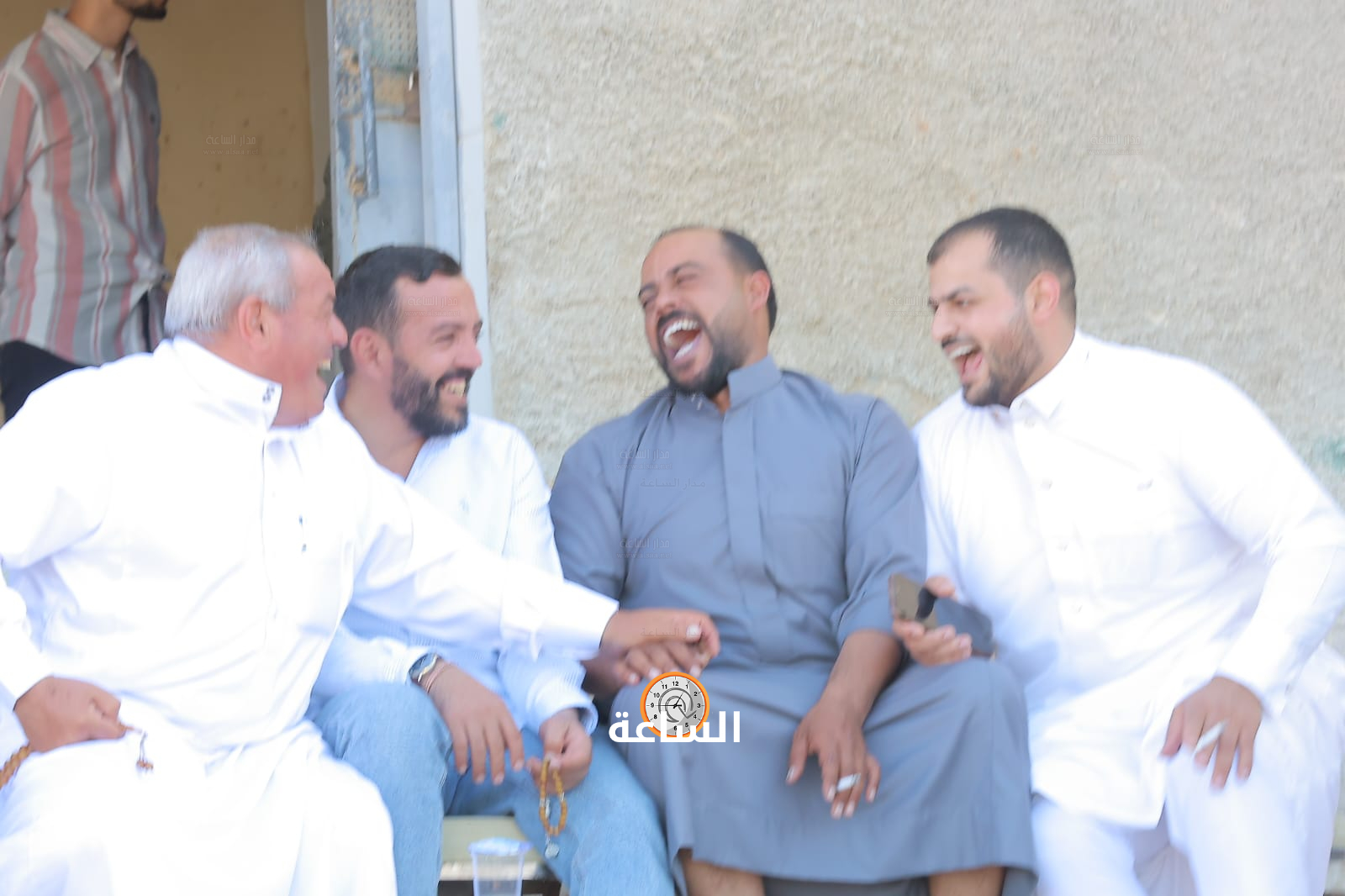 Madar Al-Saa Images 0.08160324475492464