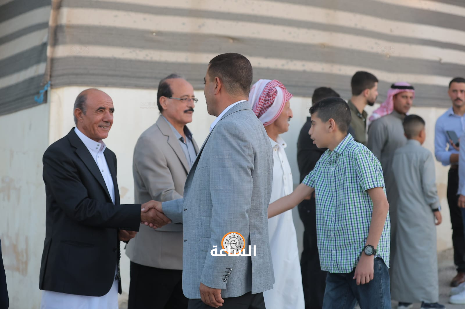 Madar Al-Saa Images 0.8955138998081325