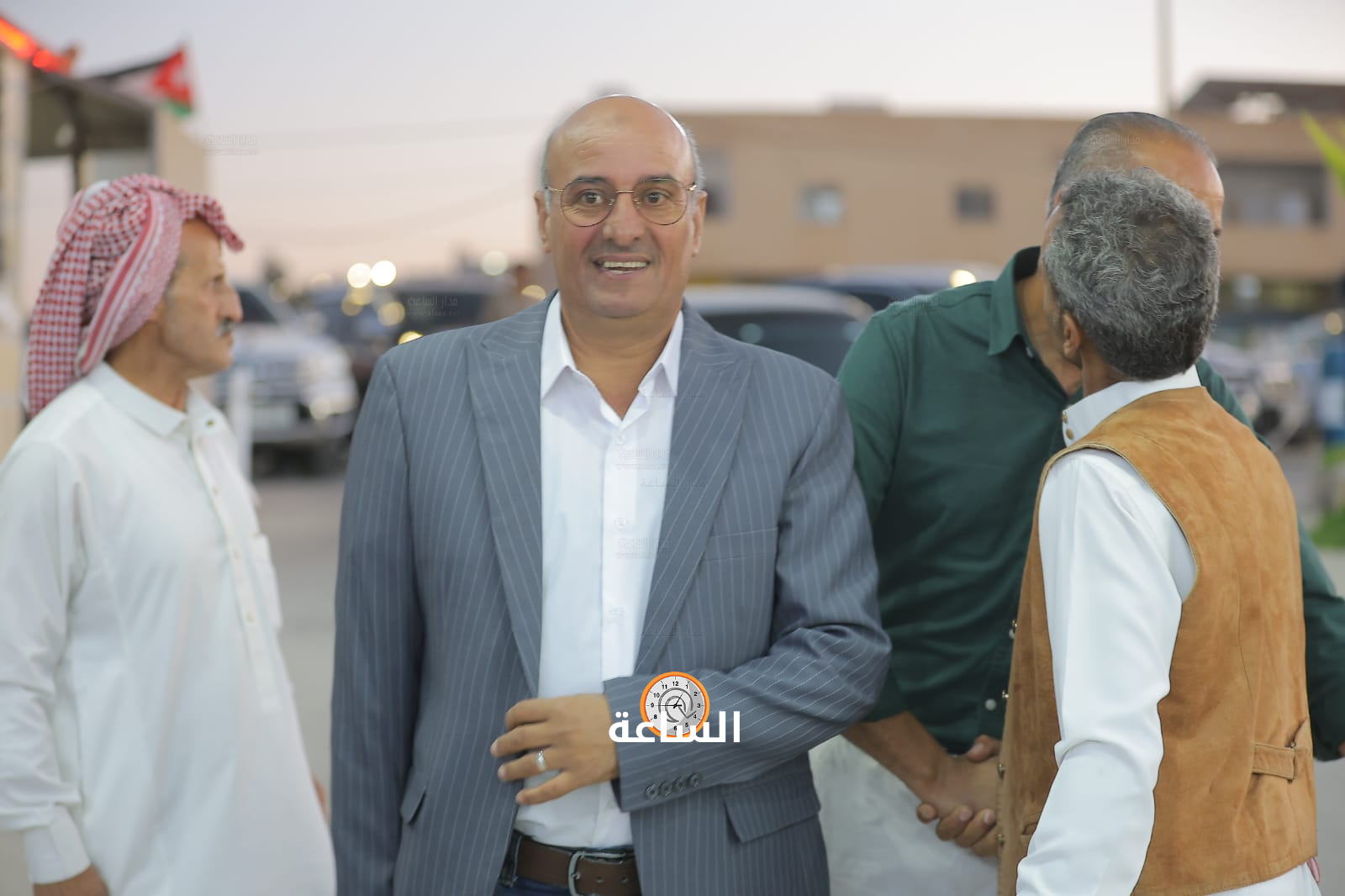 Madar Al-Saa Images 0.9364298691159598