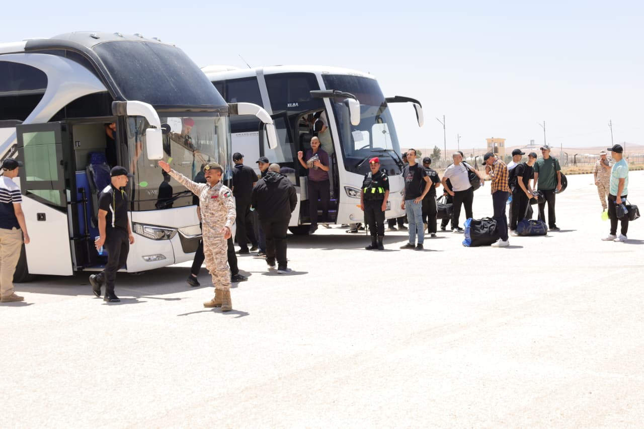 Madar Al-Saa Images 0.6748808227622217