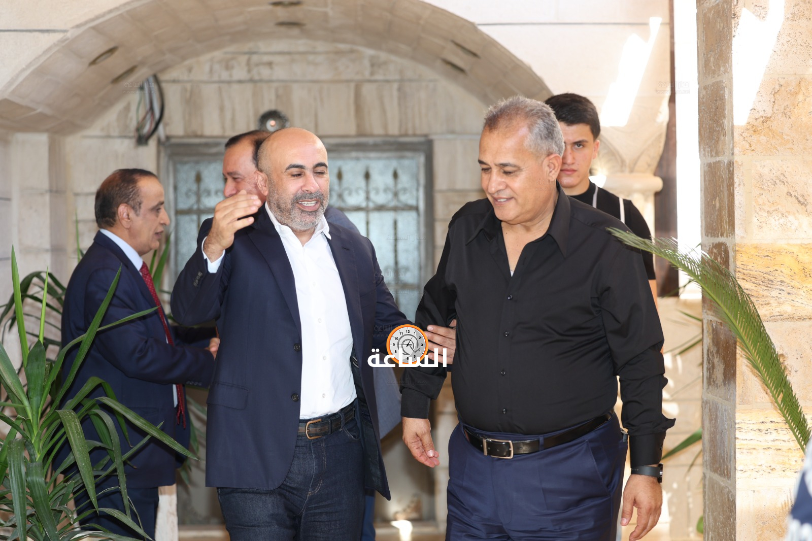 Madar Al-Saa Images 0.528482309644346