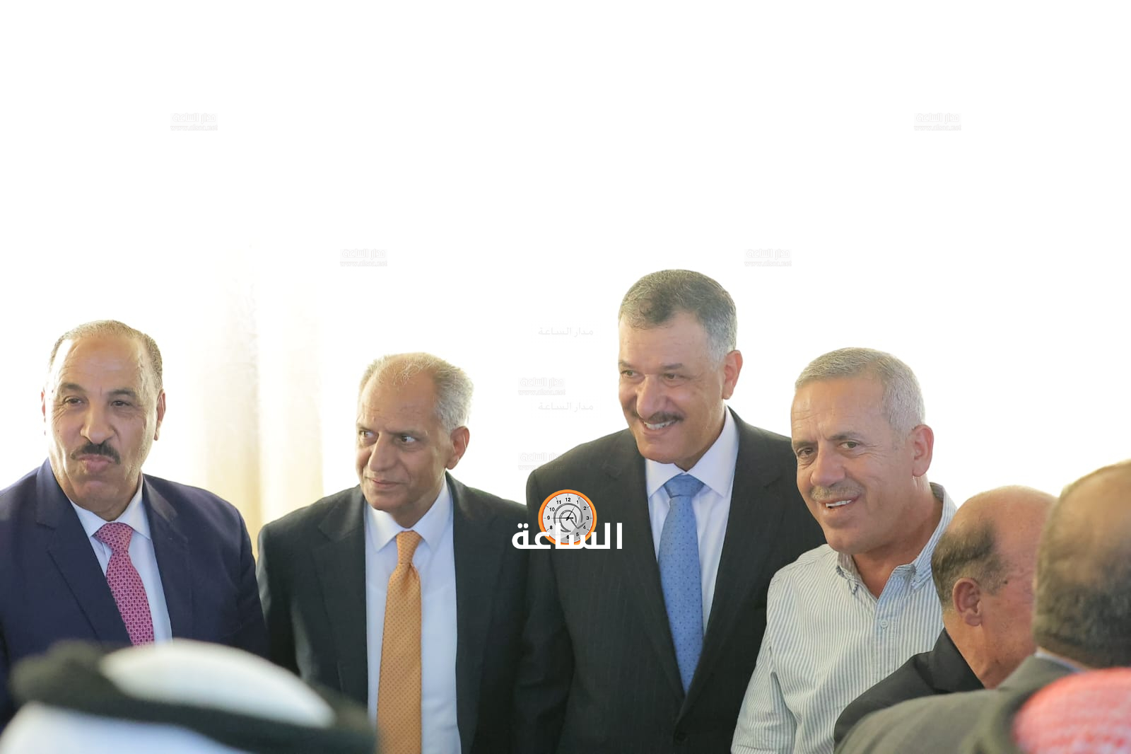 Madar Al-Saa Images 0.39877260199547193
